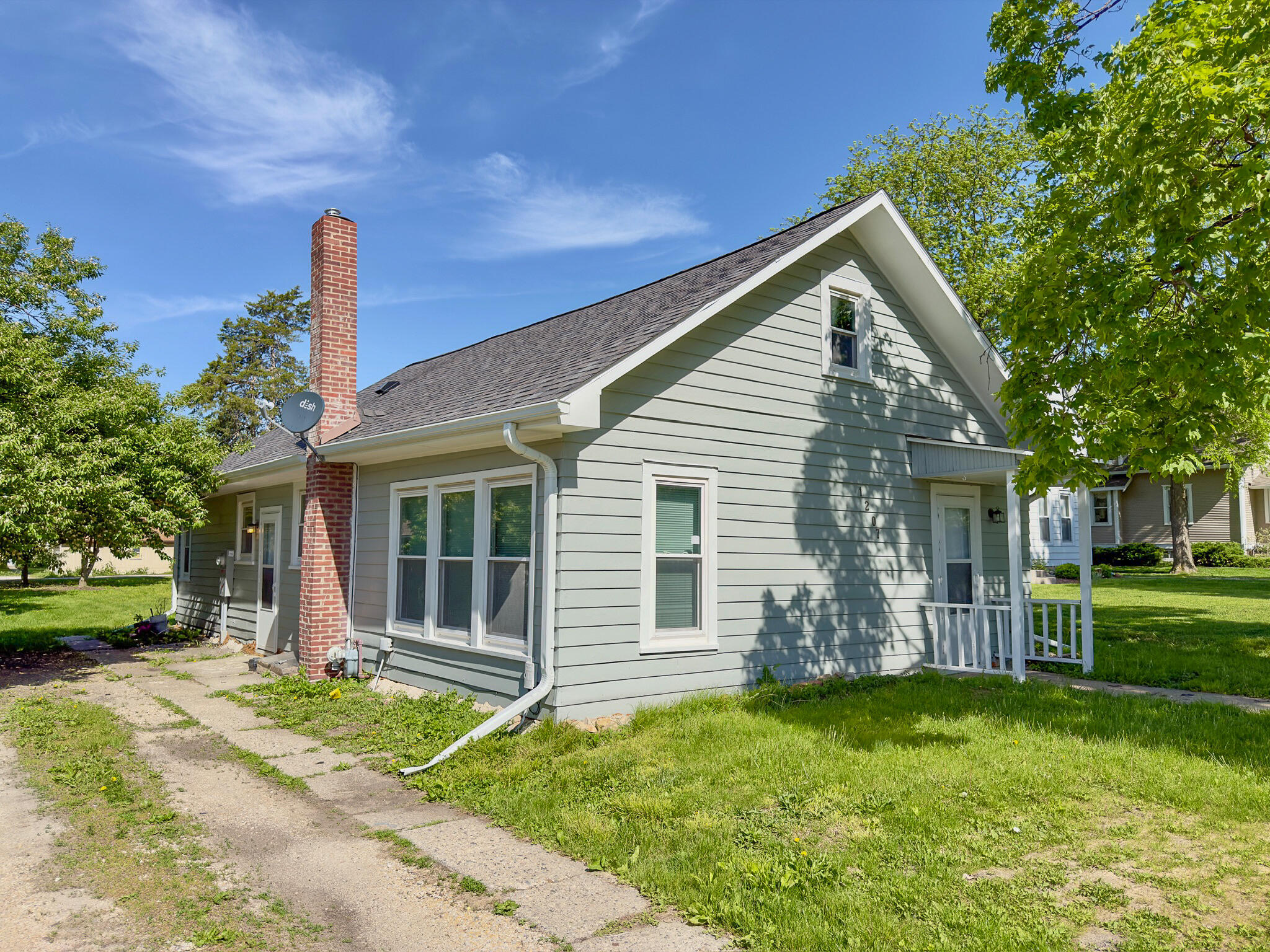 1207 Kellogg Avenue Property Photo 3