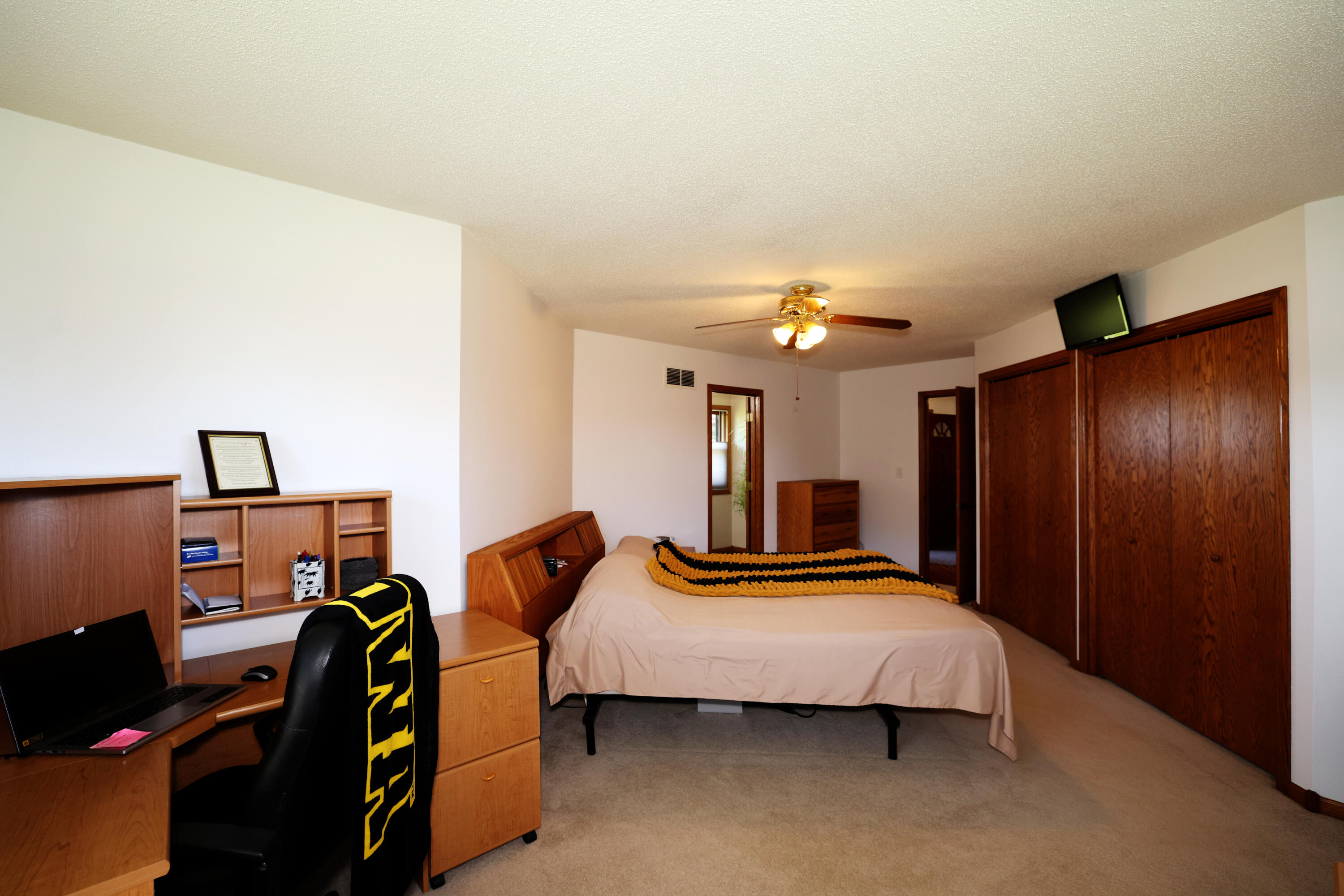 713 Edgewood Lane Property Photo 18