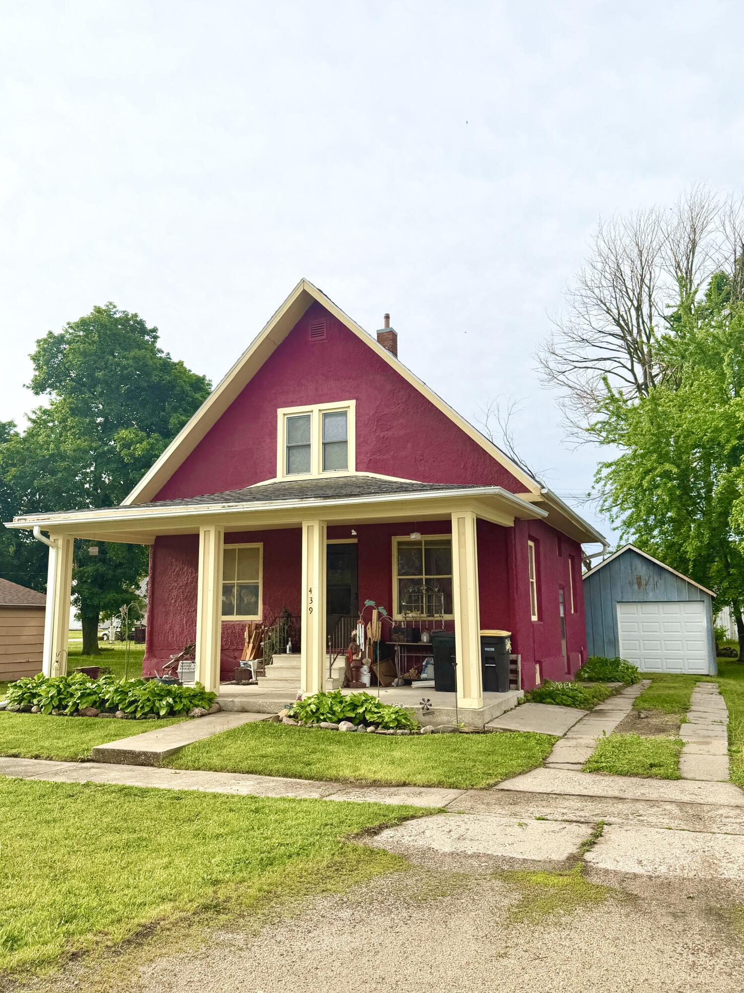 439 Des Moines Avenue Property Photo 1