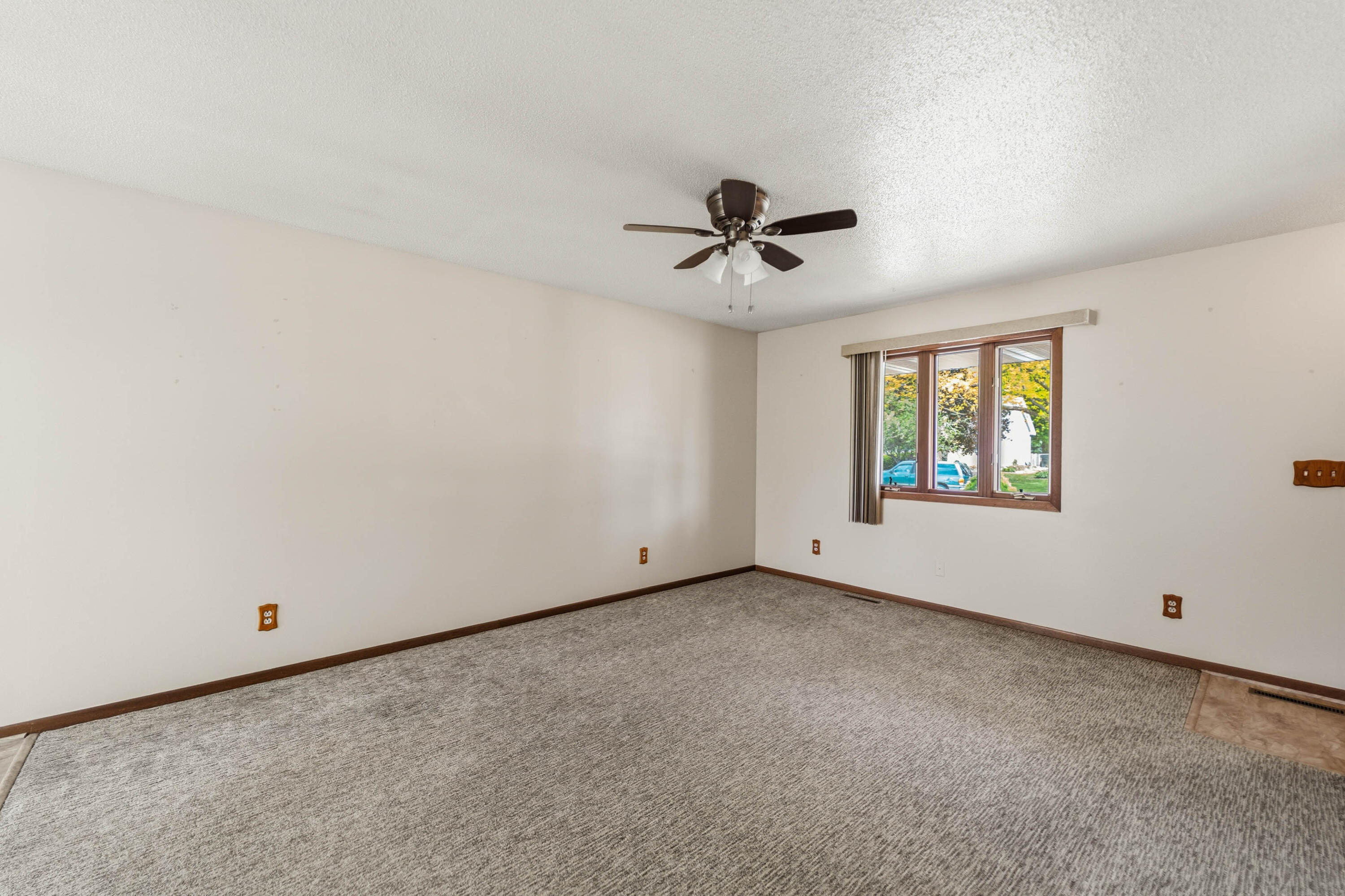 720 S 13th Street Property Photo 6