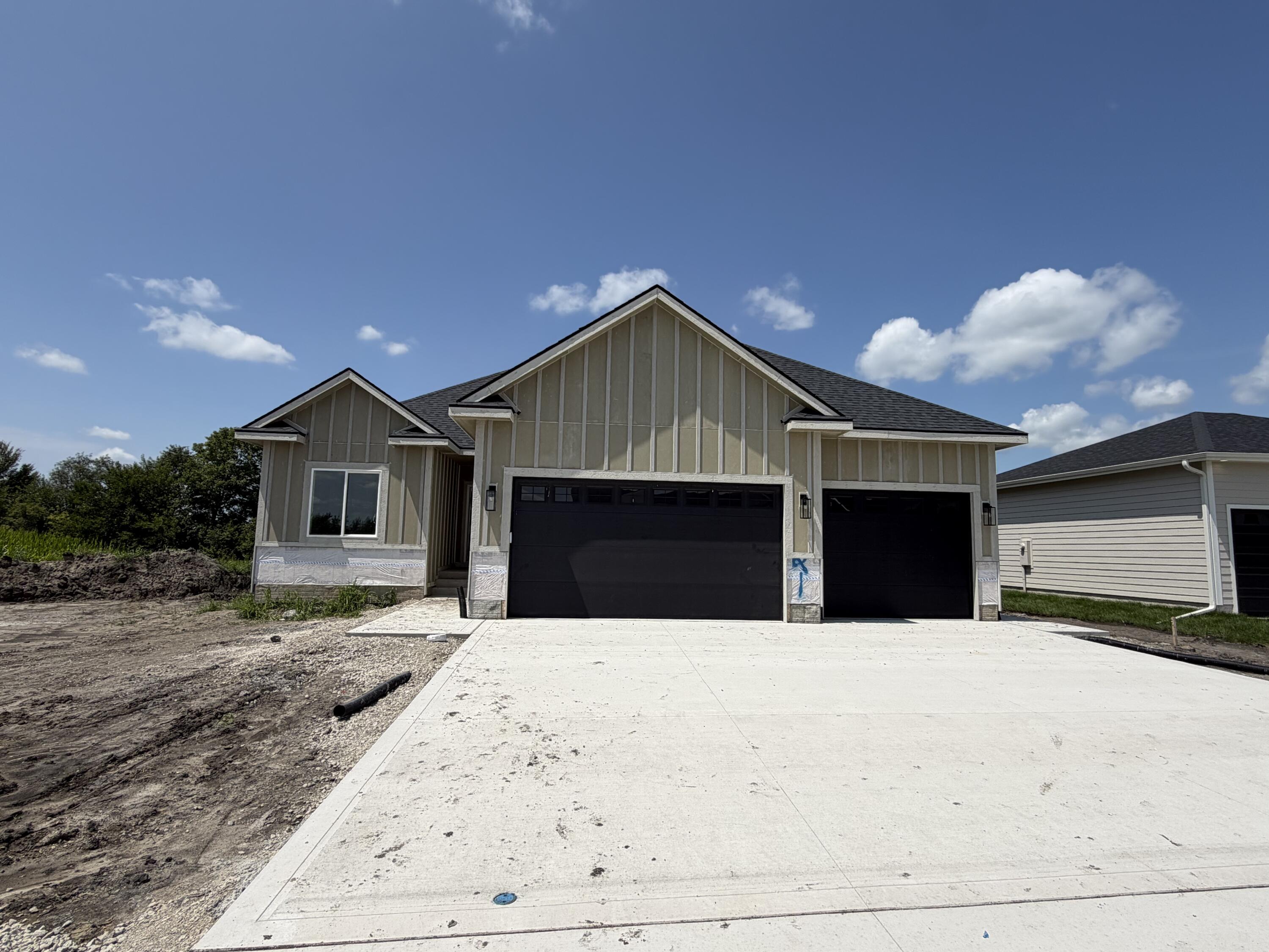521 Timberline Drive Property Photo 1