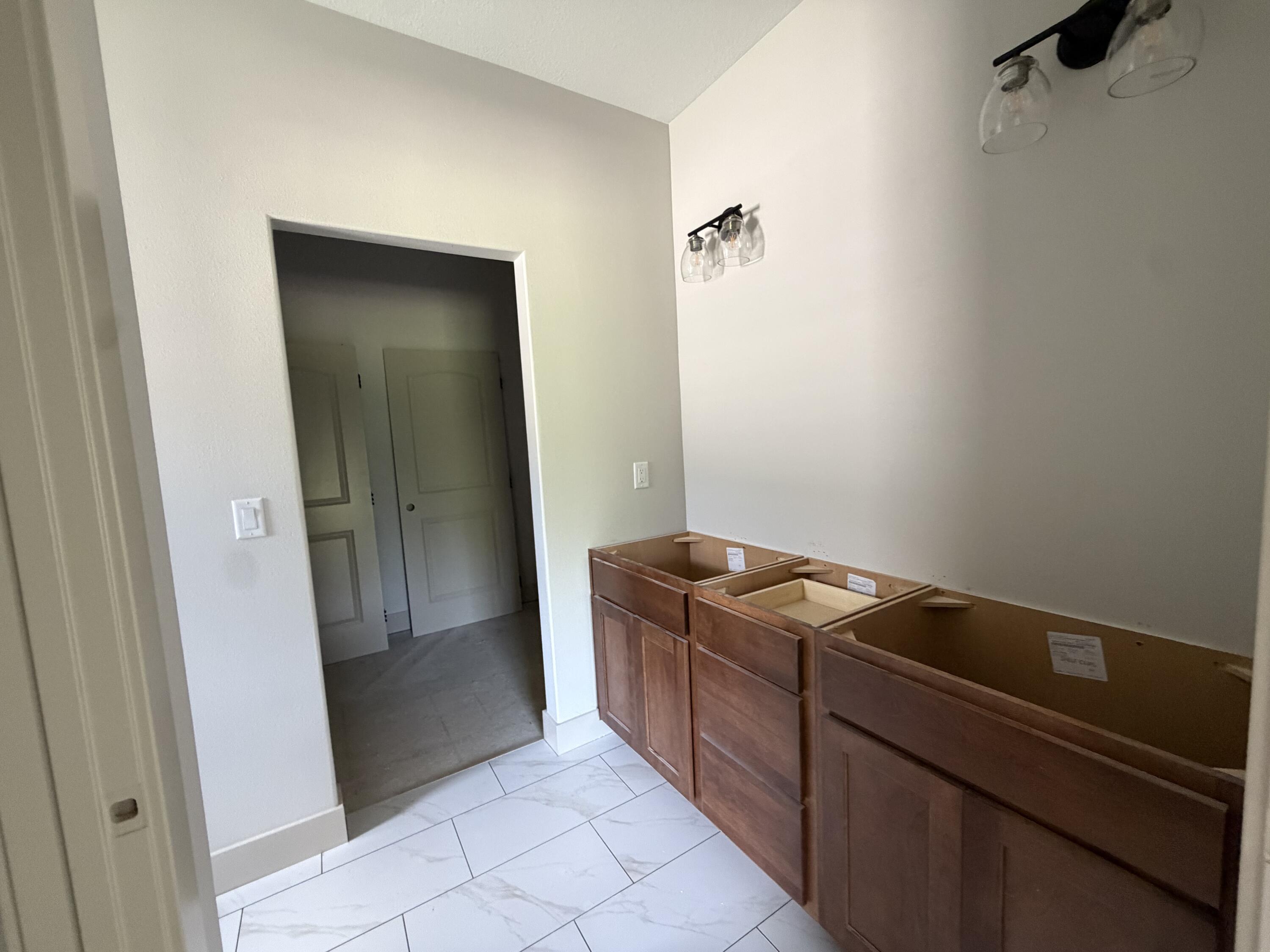 521 Timberline Drive Property Photo 14