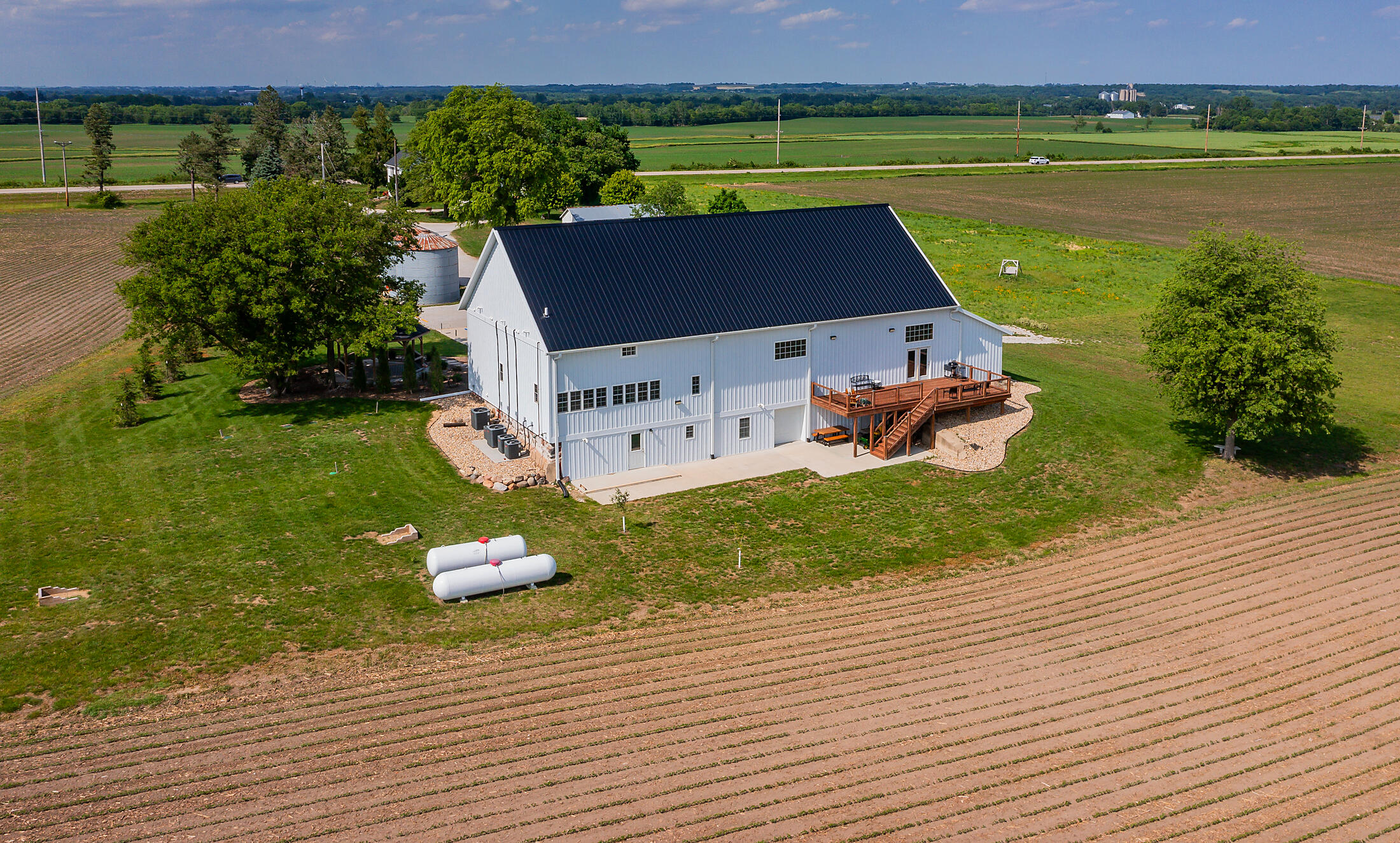 57304 Hwy 210 Property Photo 4
