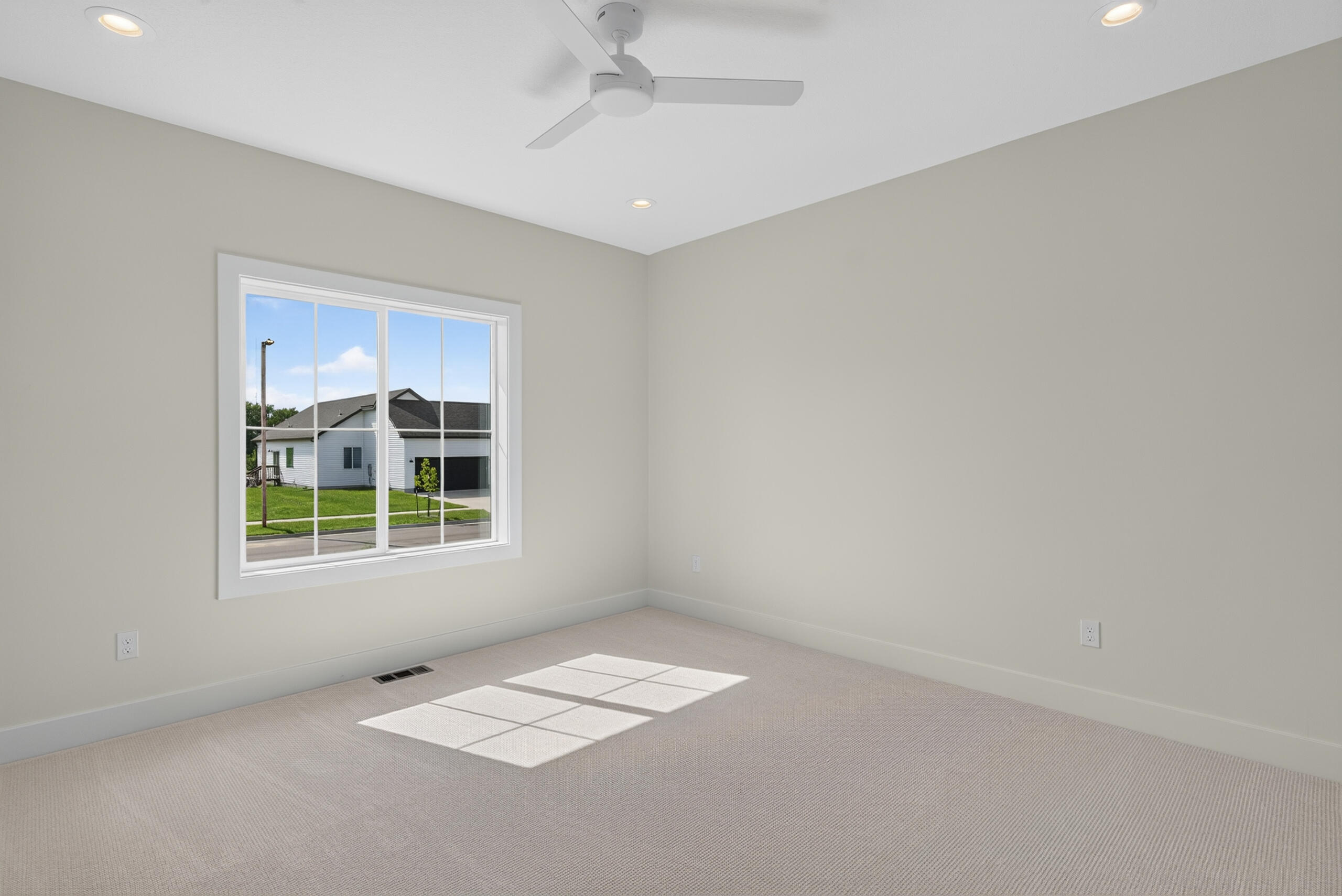 2236 Ketelsen Drive Property Photo 24