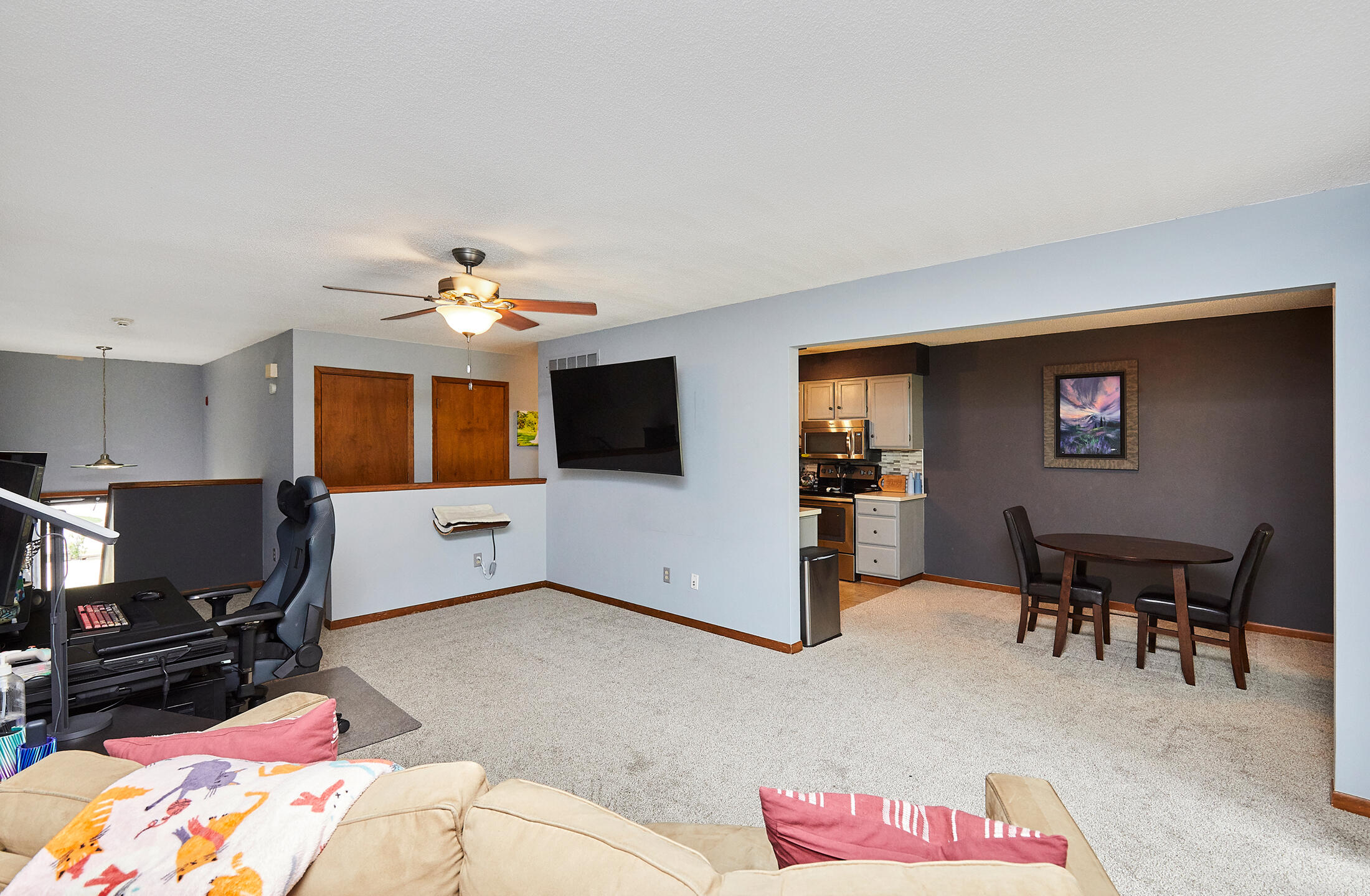 4935 Woodland Avenue Property Photo 10