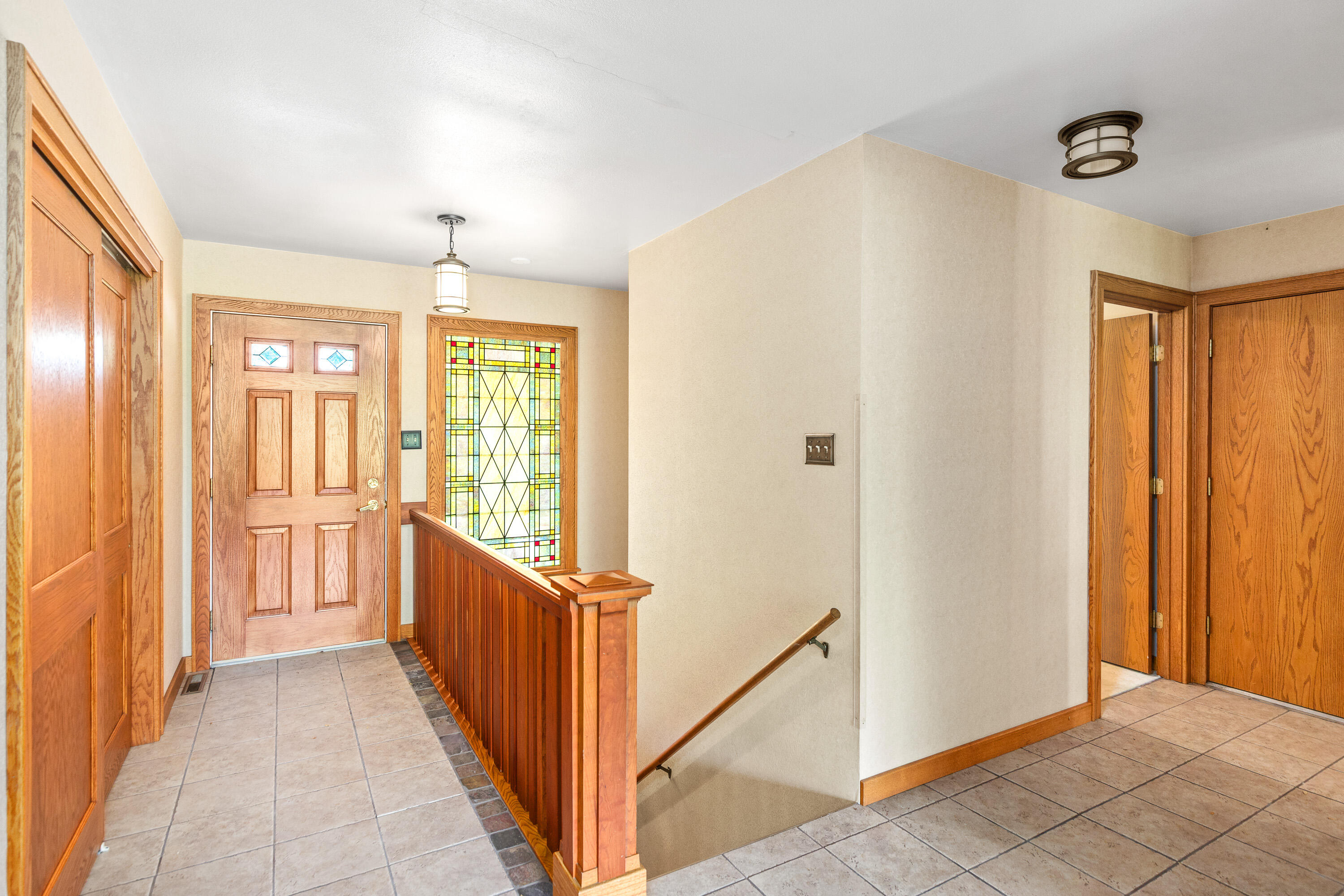 824 Hillcrest Avenue Property Photo 3