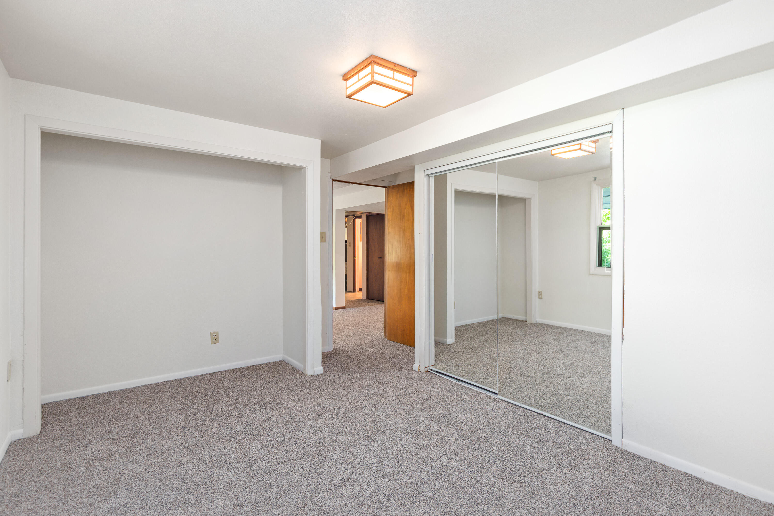 824 Hillcrest Avenue Property Photo 22