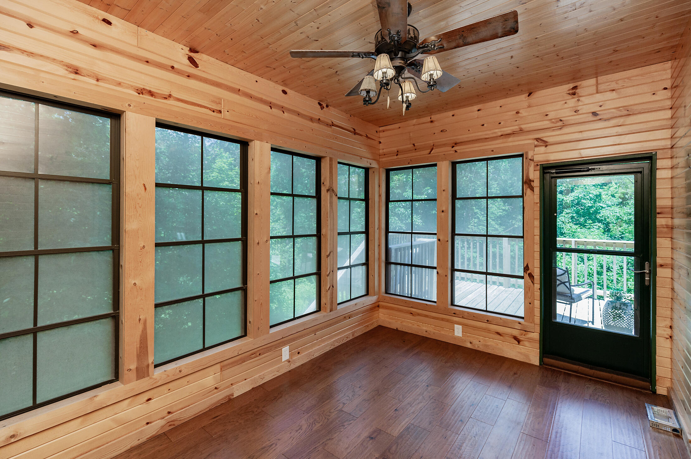 15300 Big Buck Run Property Photo 22