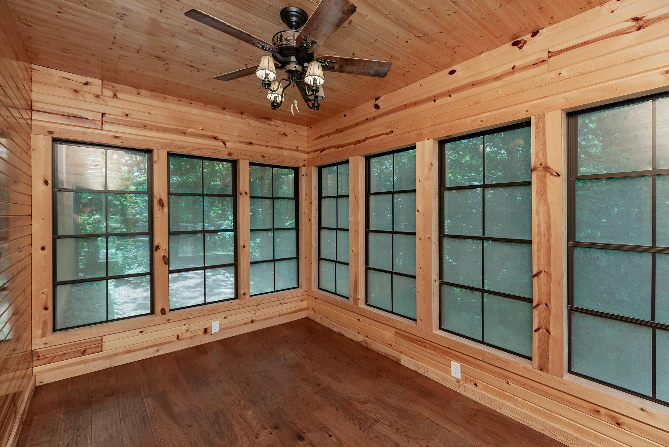 15300 Big Buck Run Property Photo 23