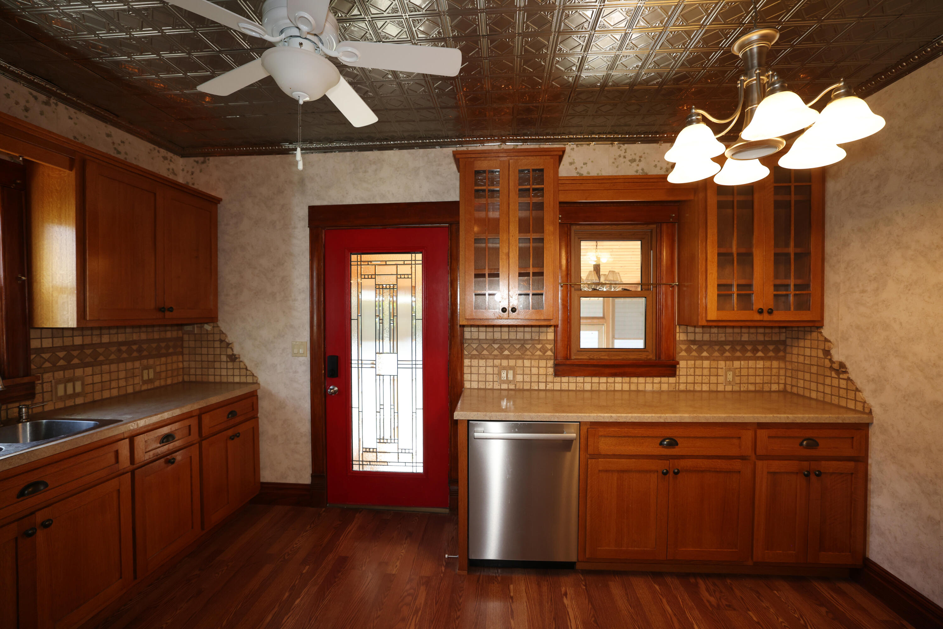 1927 Story Street Property Photo 15