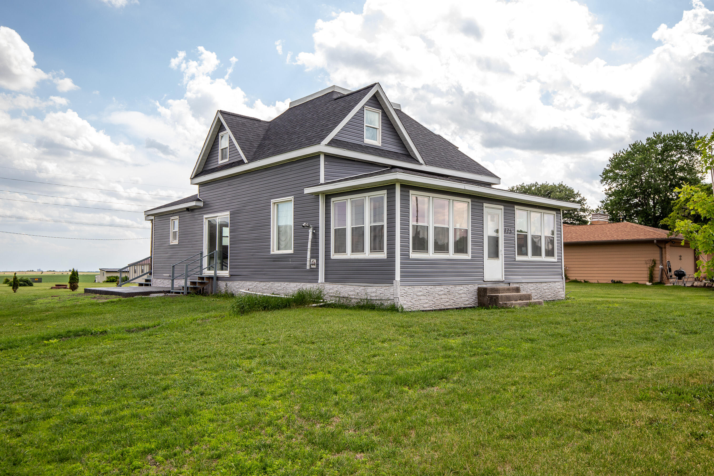 125 Highway 175 Property Photo 1