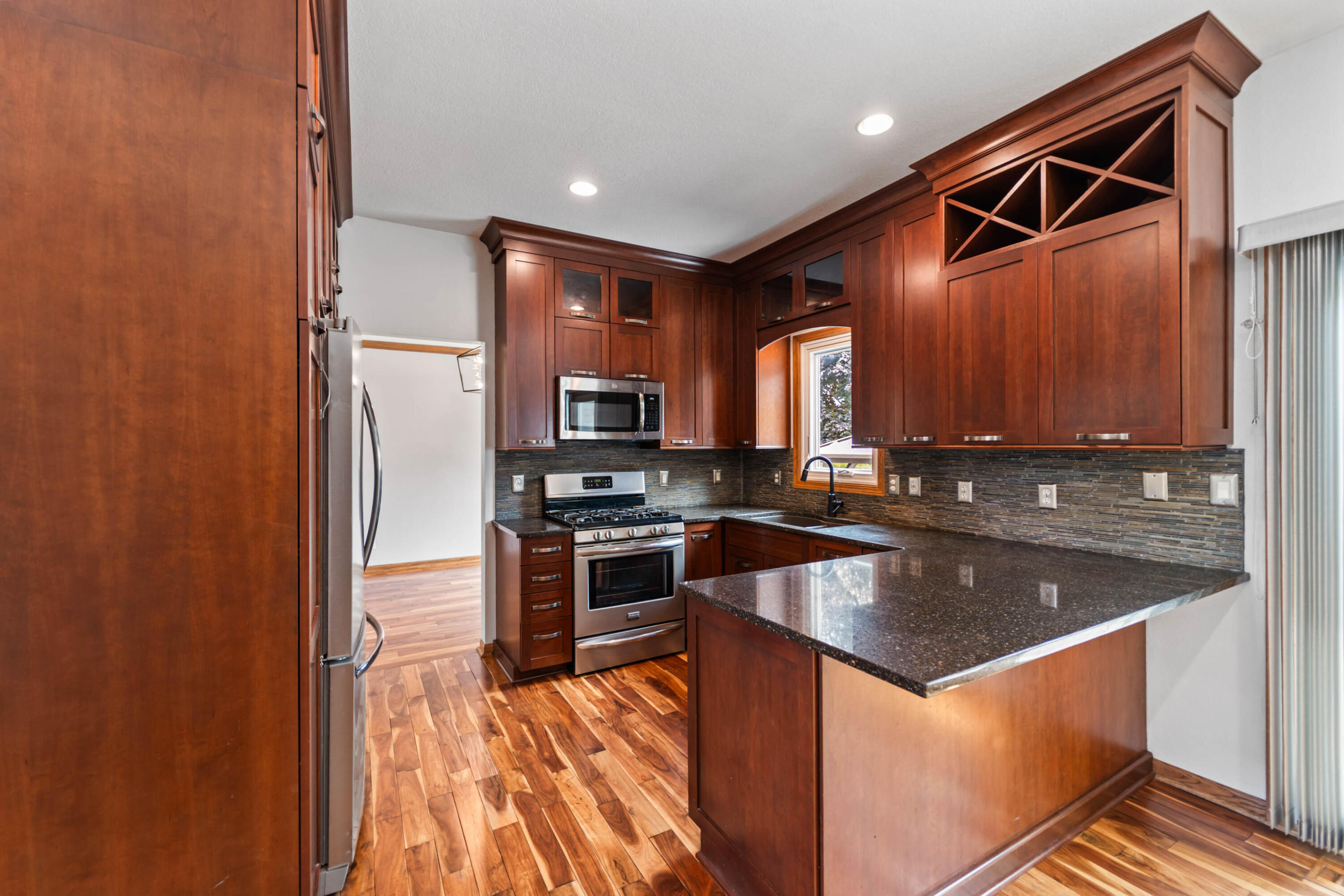 2904 Bayberry Road Property Photo 10