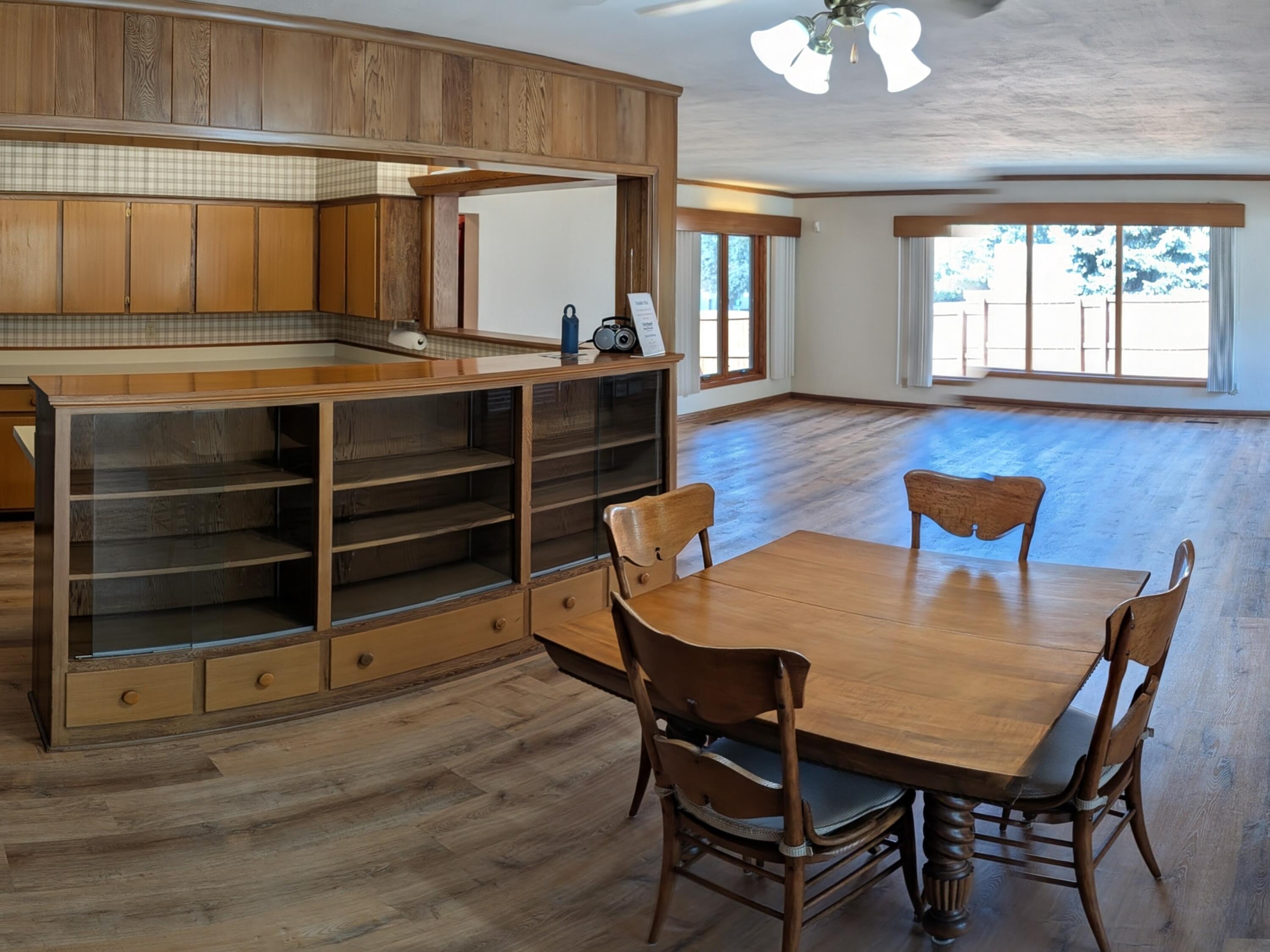 2250 70th Street Property Photo 6