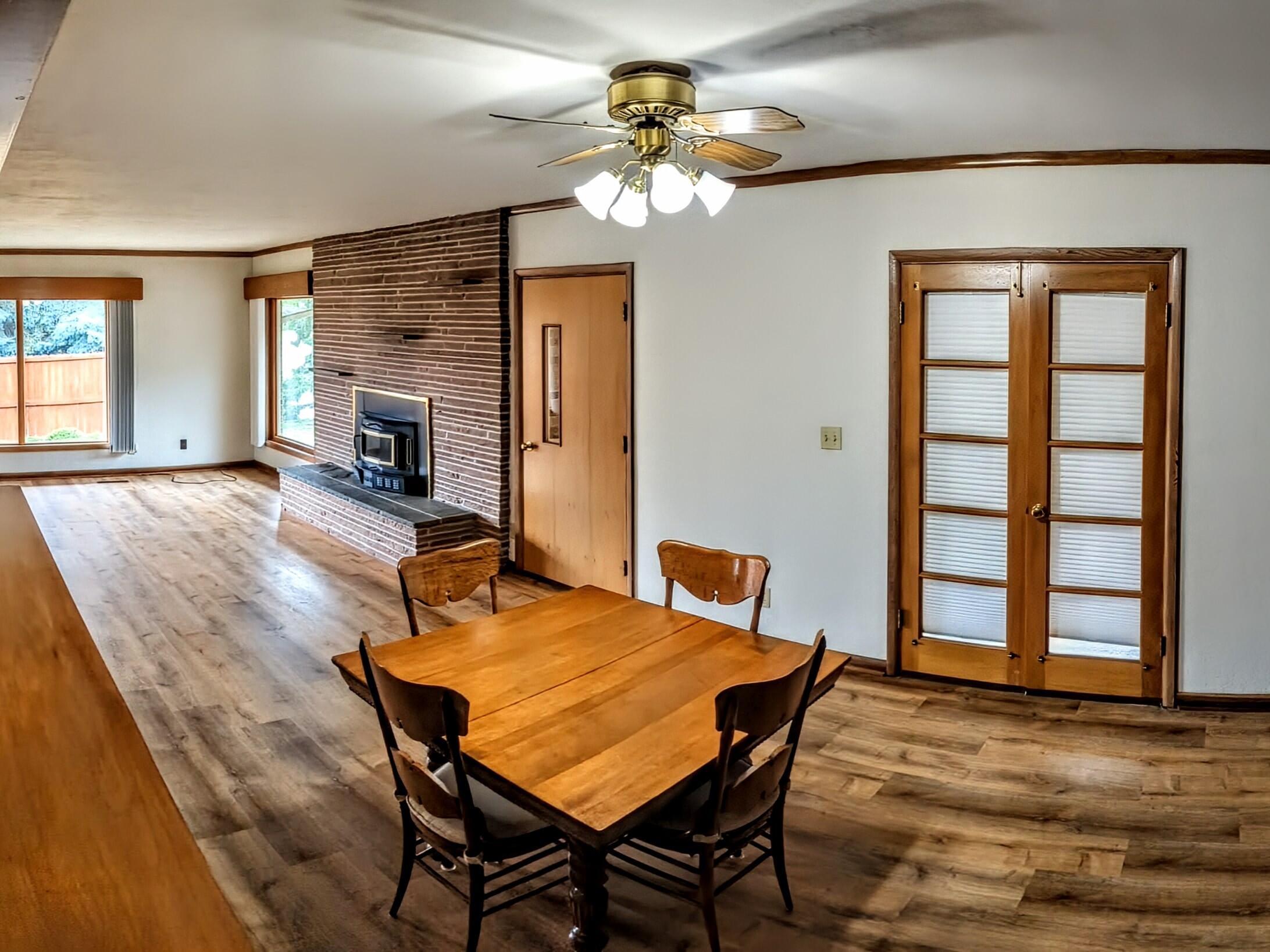 2250 70th Street Property Photo 7