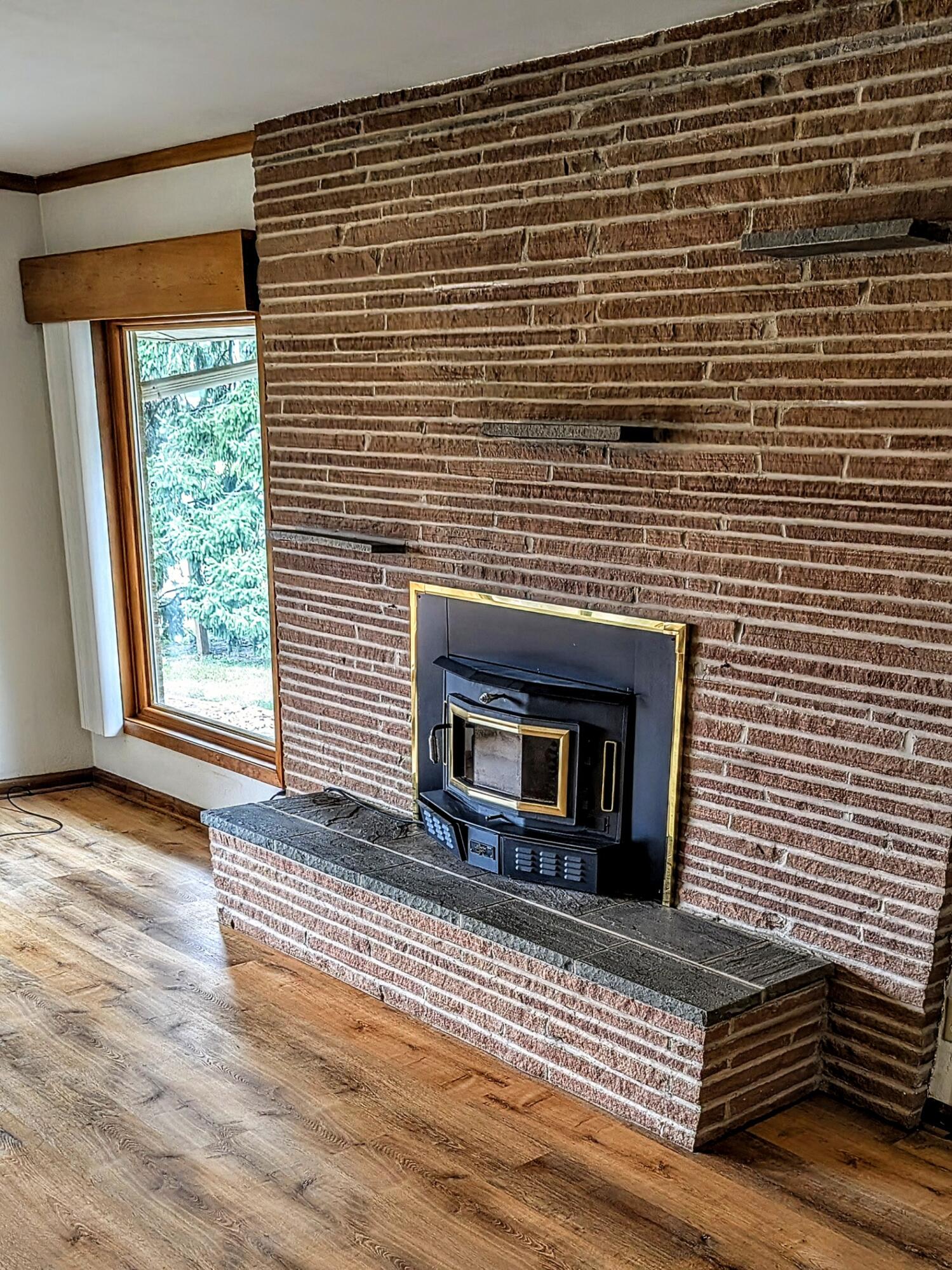 2250 70th Street Property Photo 9
