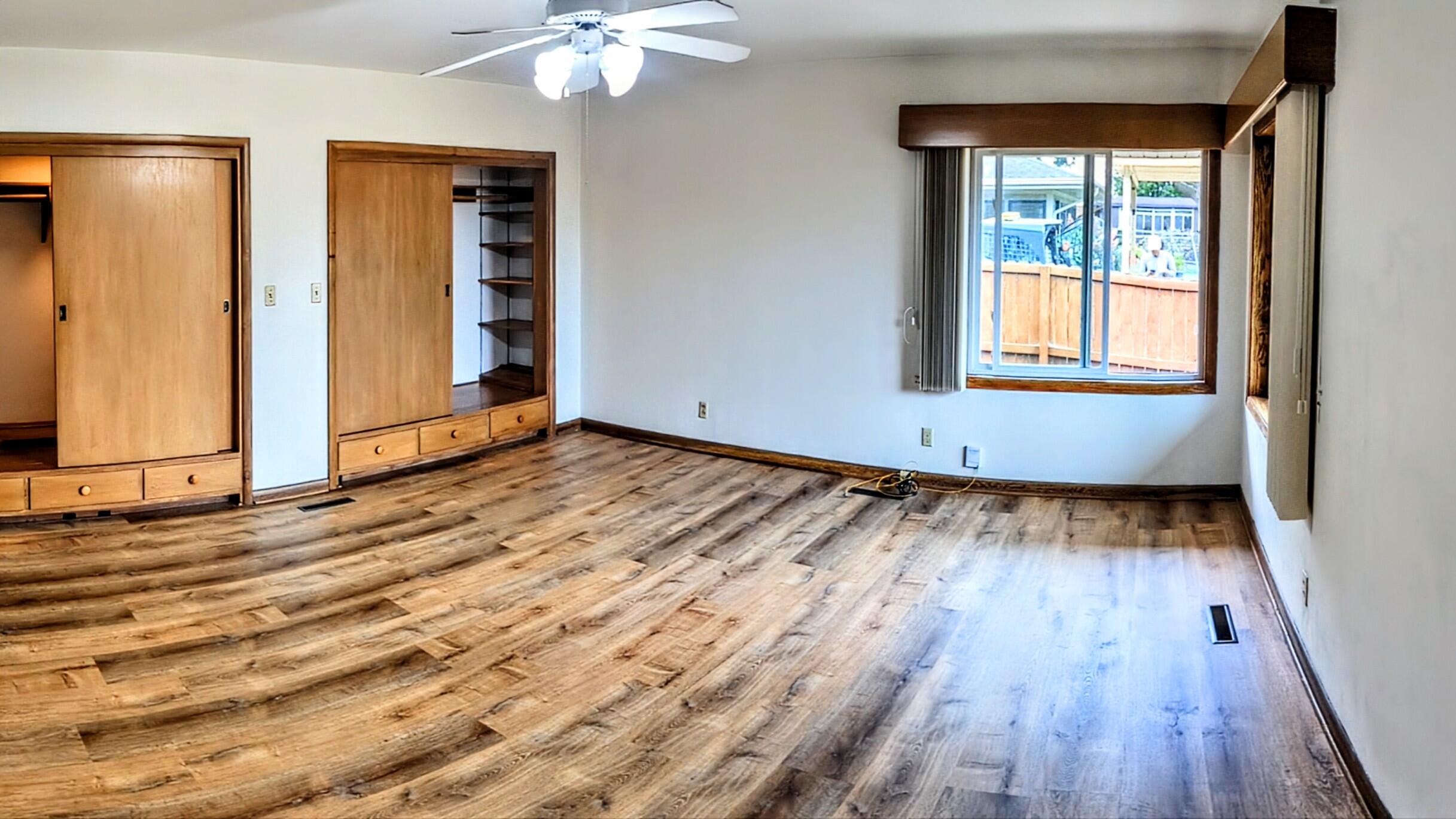2250 70th Street Property Photo 16