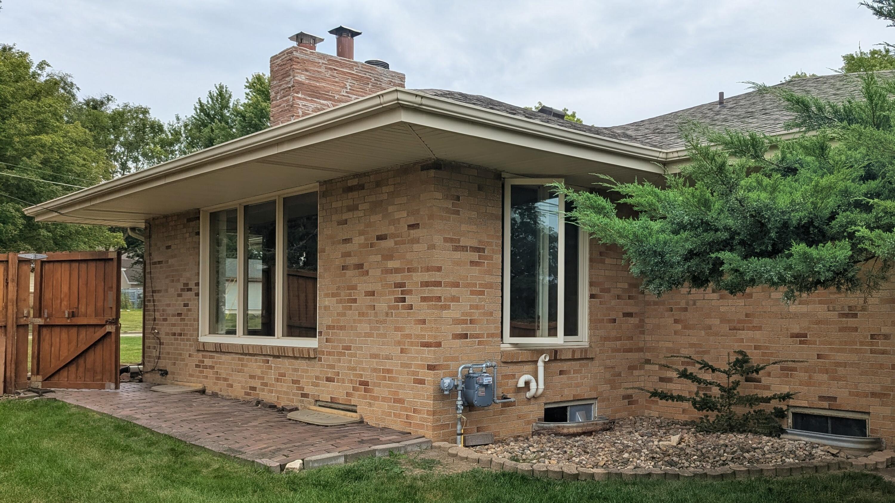 2250 70th Street Property Photo 19