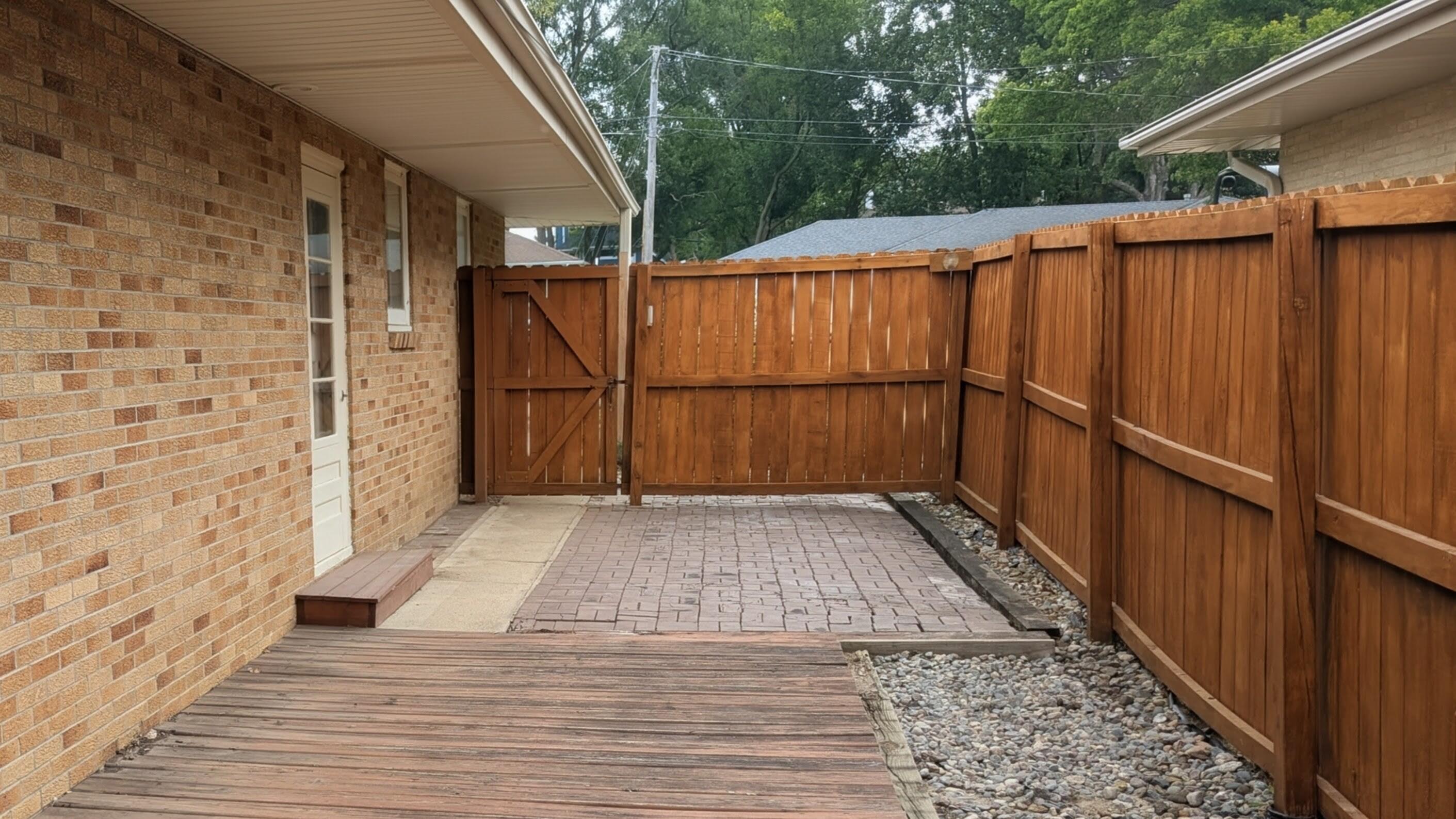 2250 70th Street Property Photo 27