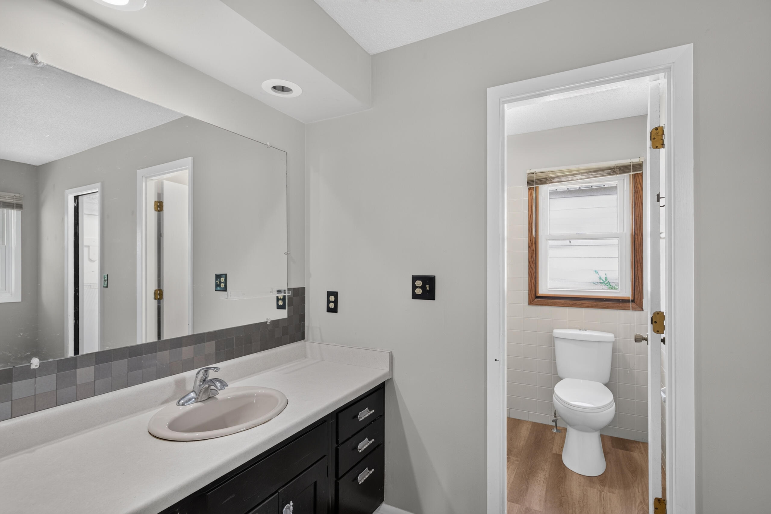 6717 Northwest Drive Property Photo 12