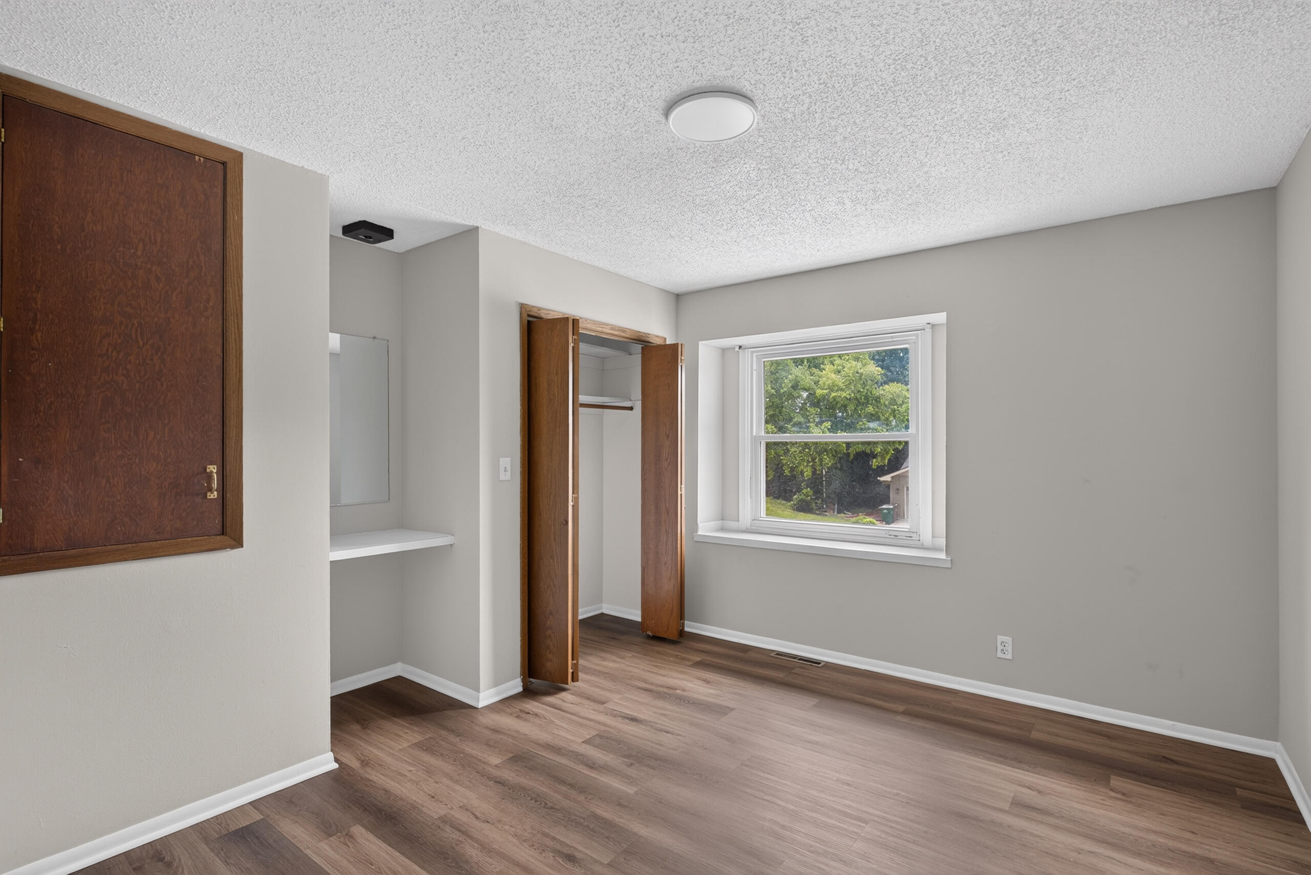 6717 Northwest Drive Property Photo 15