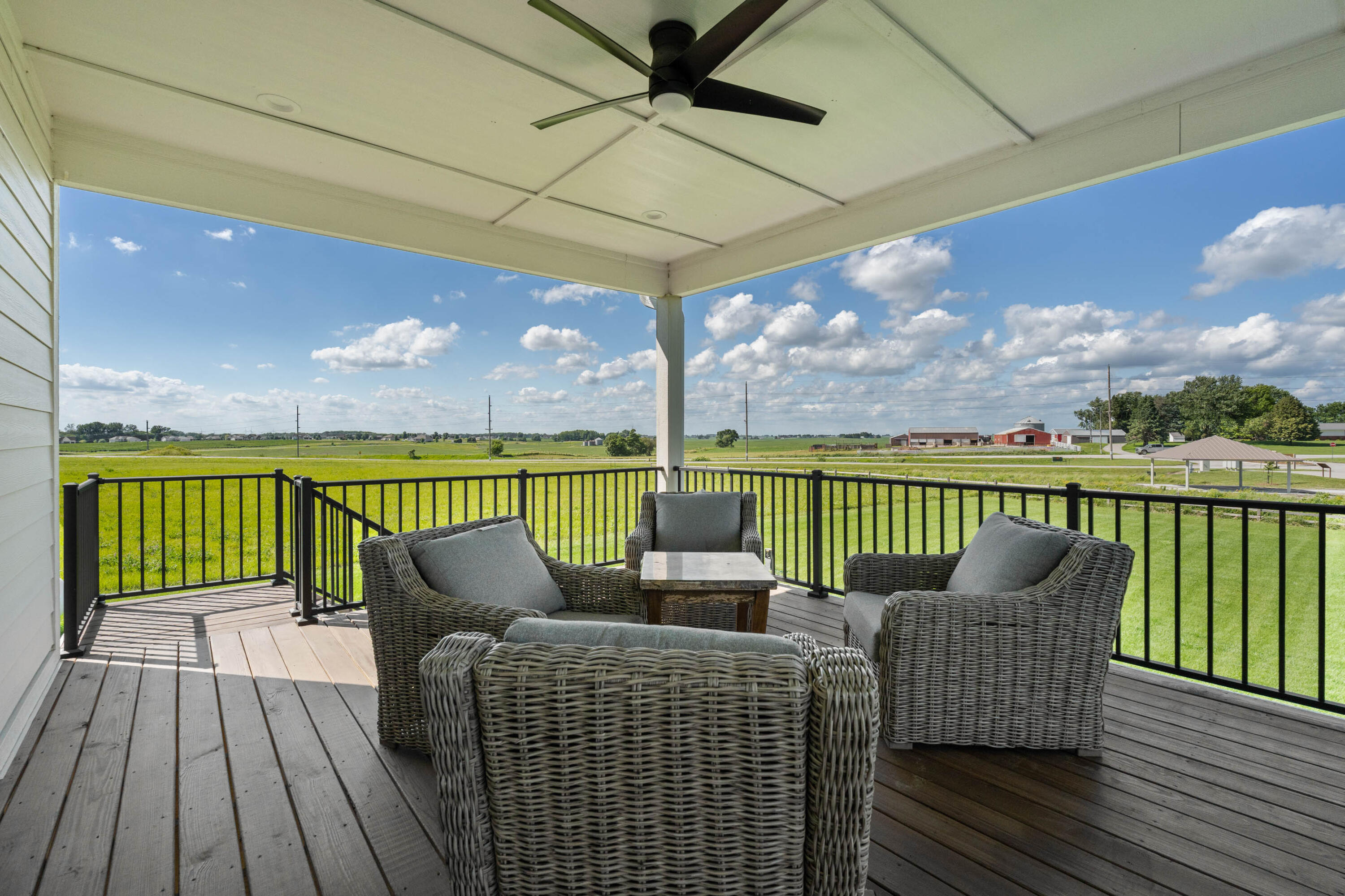 50311 Prairie Point Court Property Photo 17