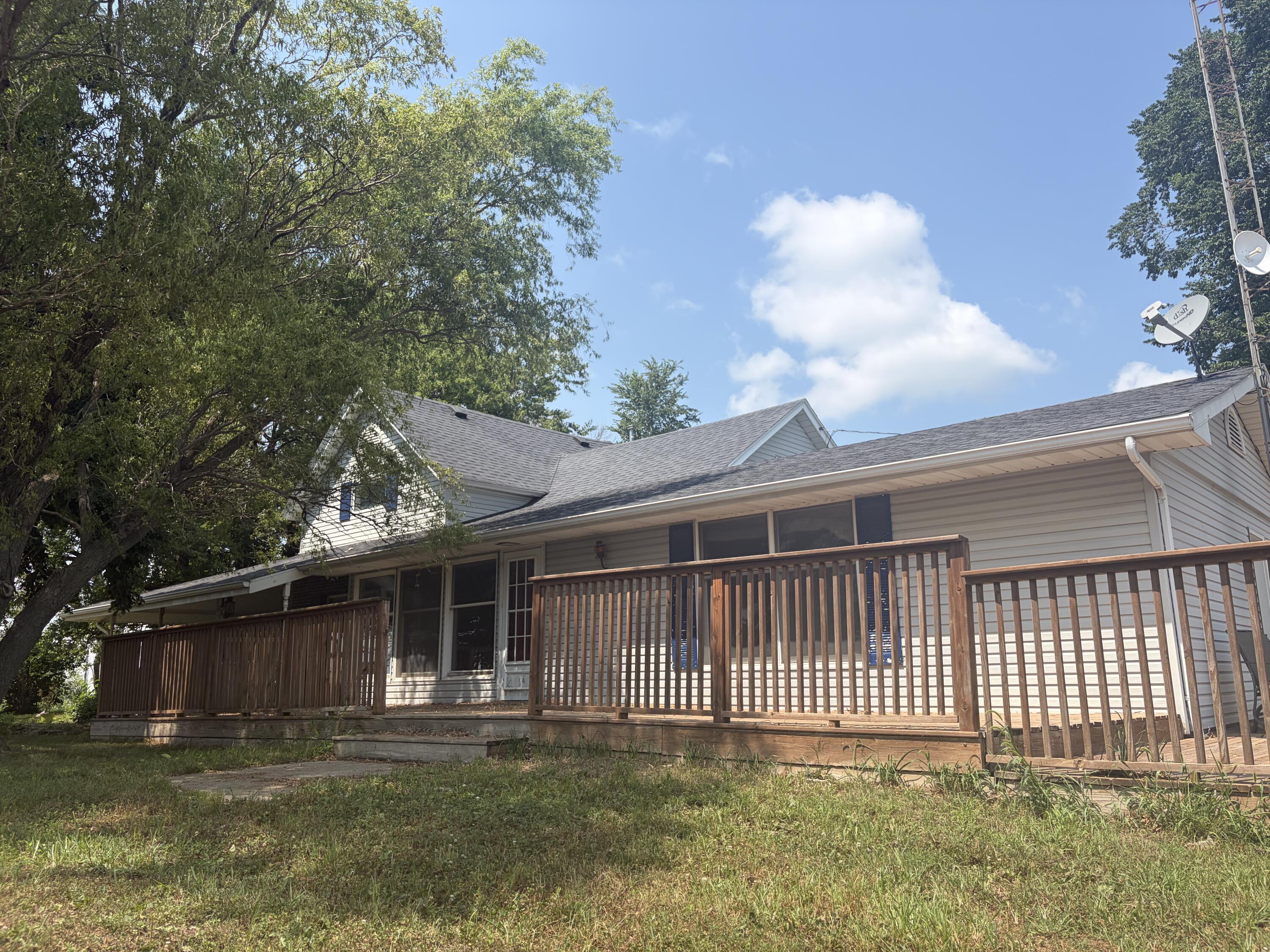 1448 Queen Avenue Property Photo 2