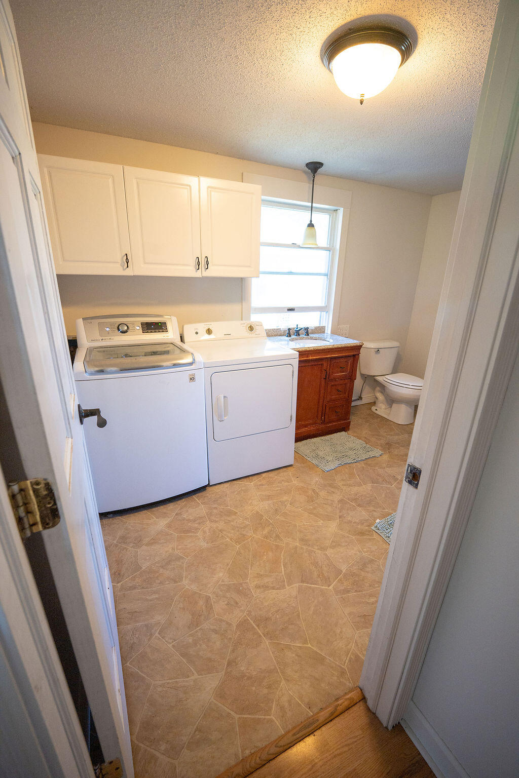 1448 Queen Avenue Property Photo 18