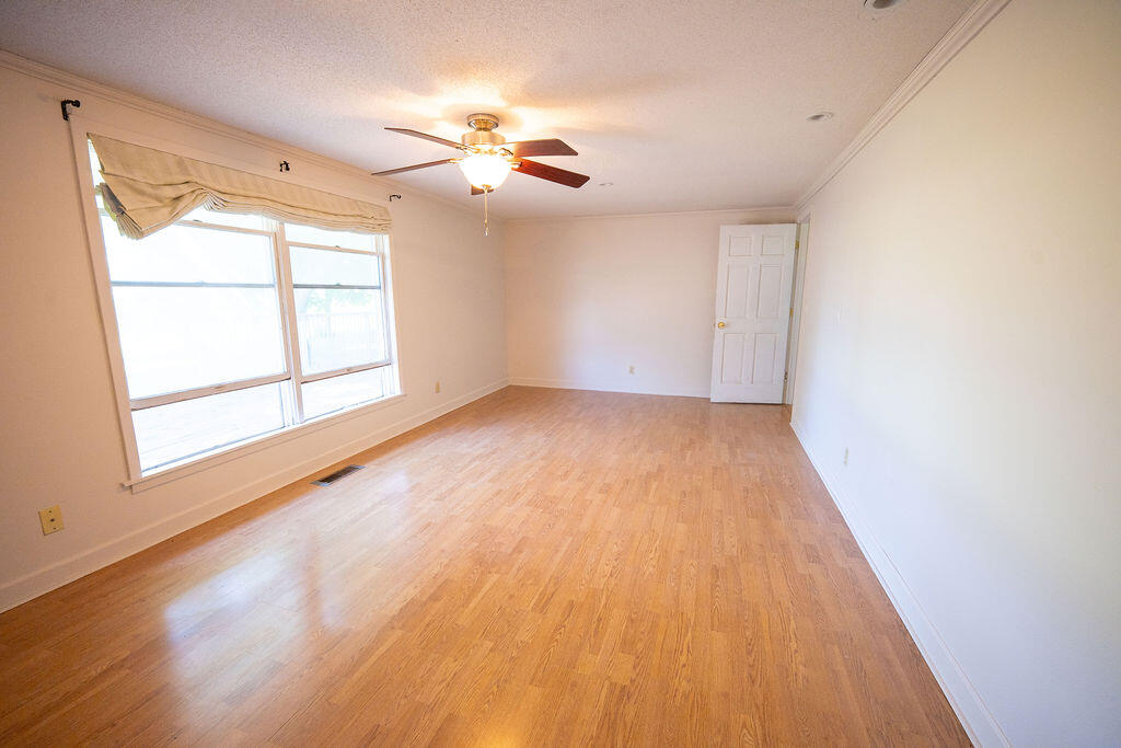 1448 Queen Avenue Property Photo 21