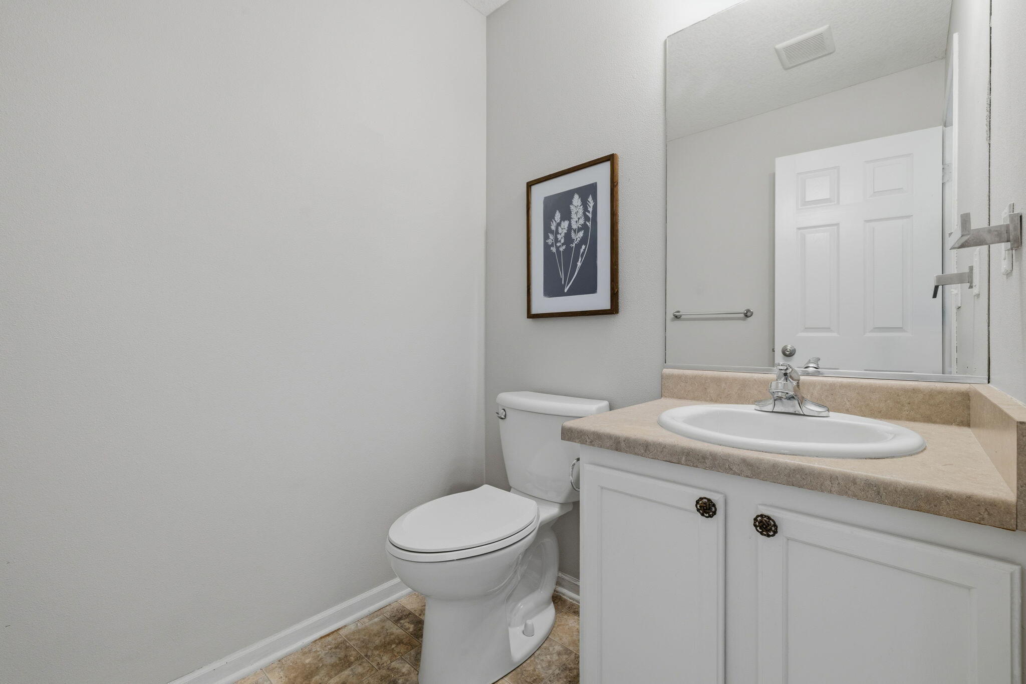 5113 Ne Ledgestone Court Property Photo 13