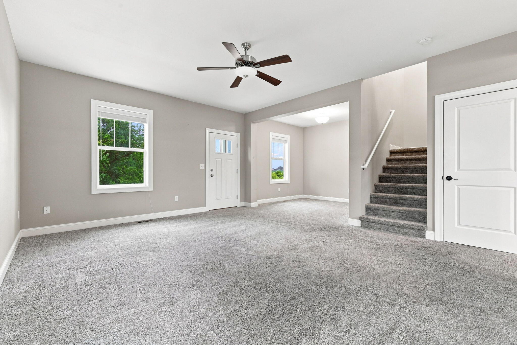 139 Wilder Place Property Photo 4