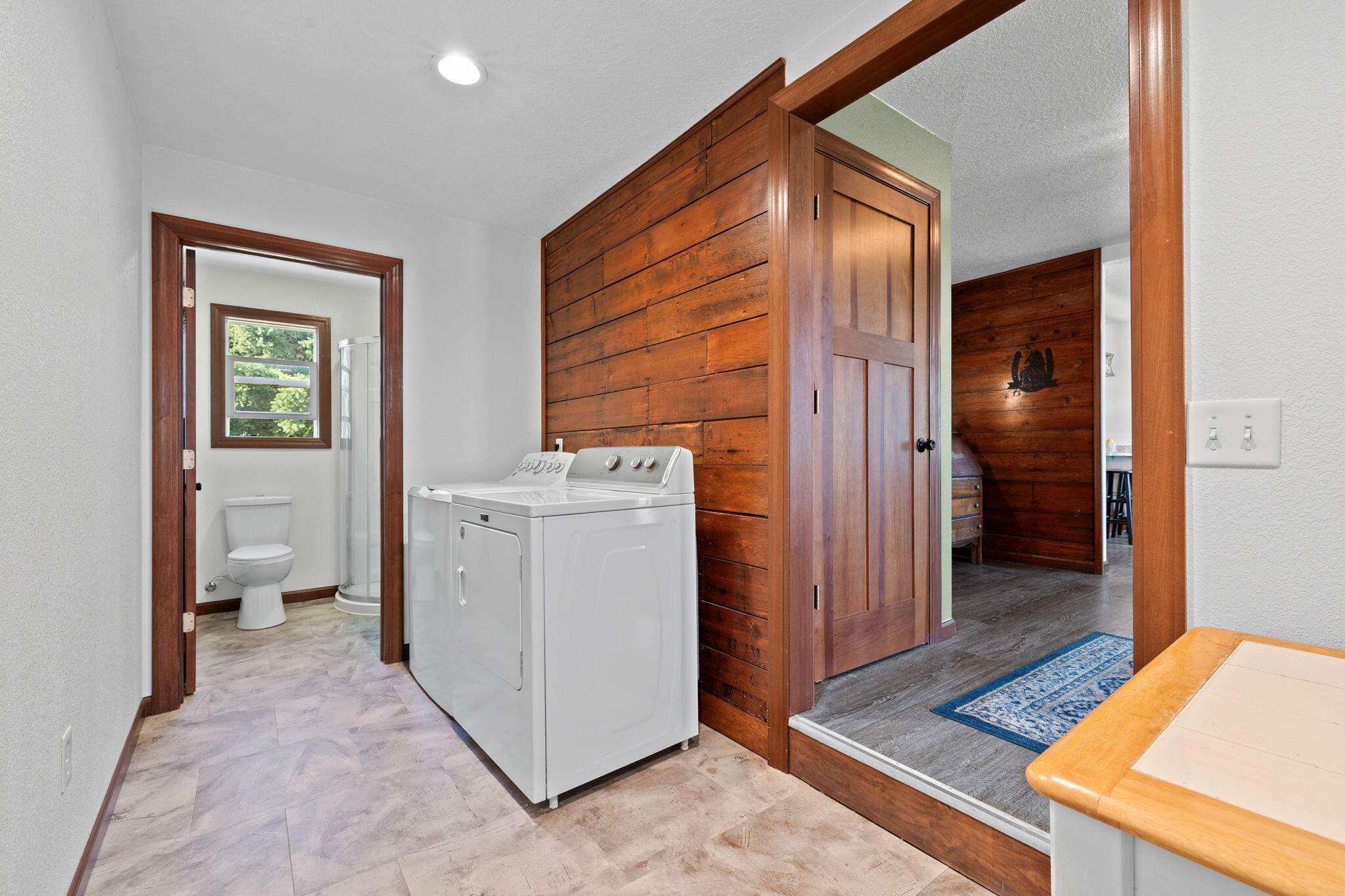 2435 Saratoga Avenue Property Photo 25