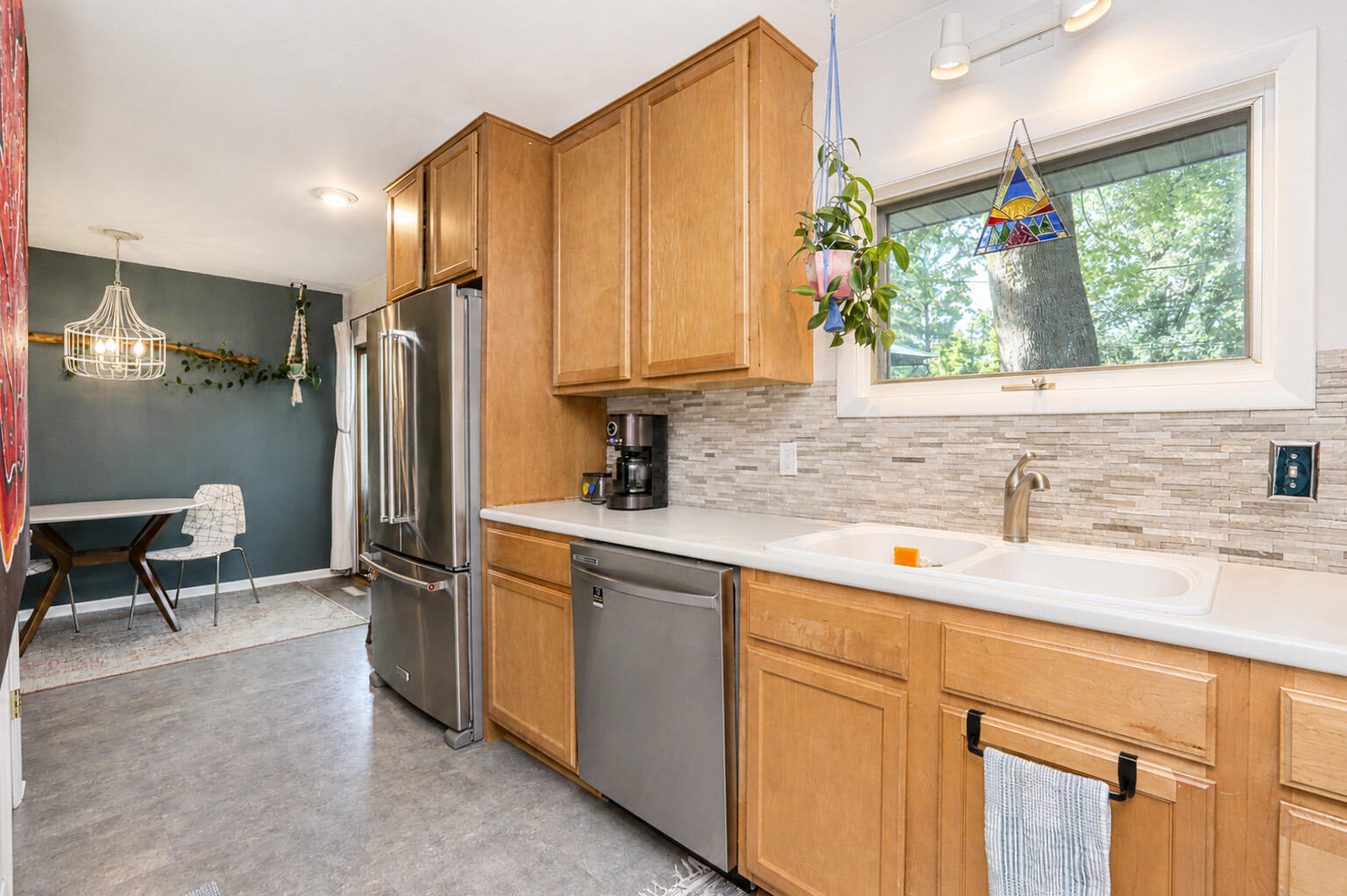 3412 Ontario Street Property Photo 8