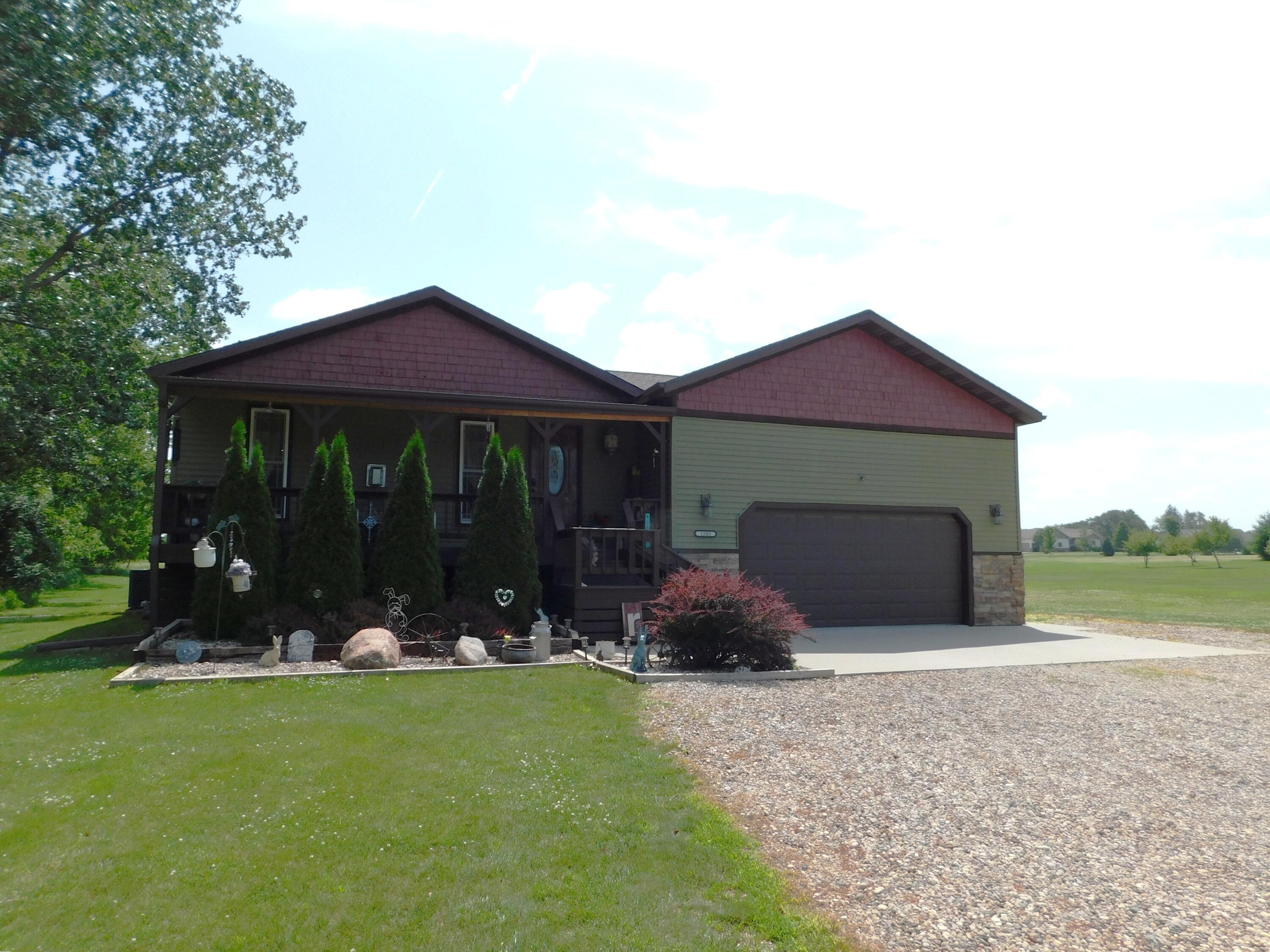 1202 Jasmine Place Property Photo 1