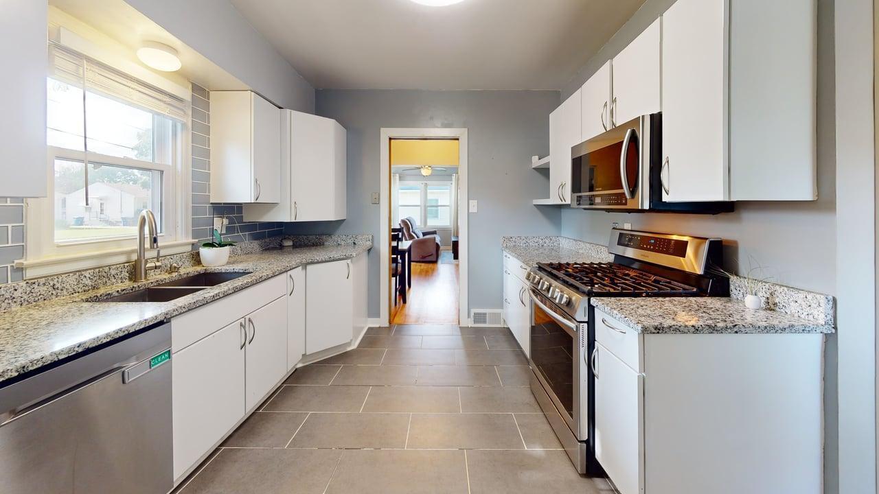 4111 40th Street Property Photo 10