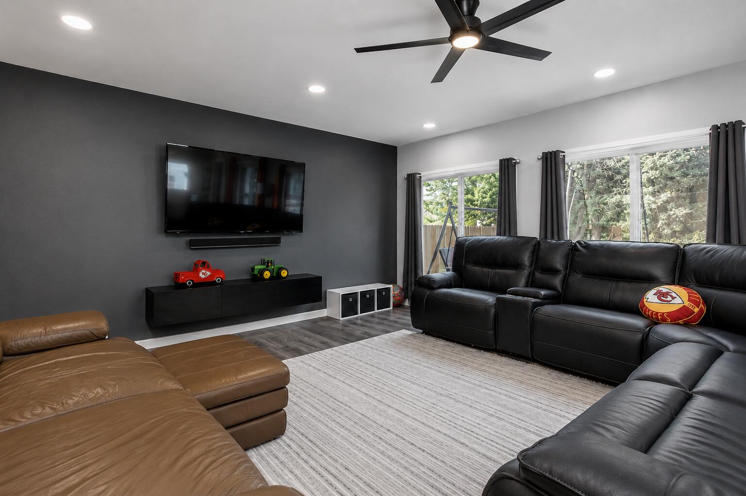 204 E Mckinley Street Property Photo 11