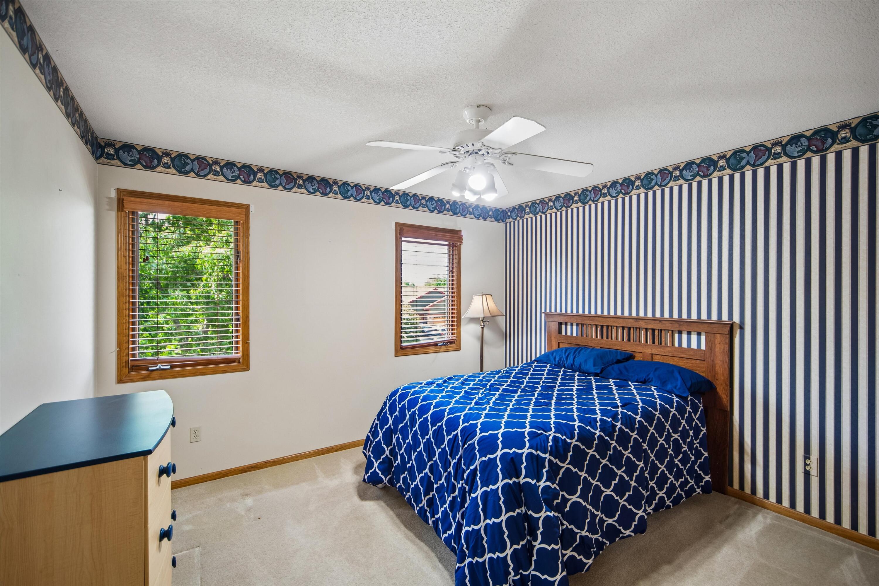 1405 Ne Trilein Drive Property Photo 22