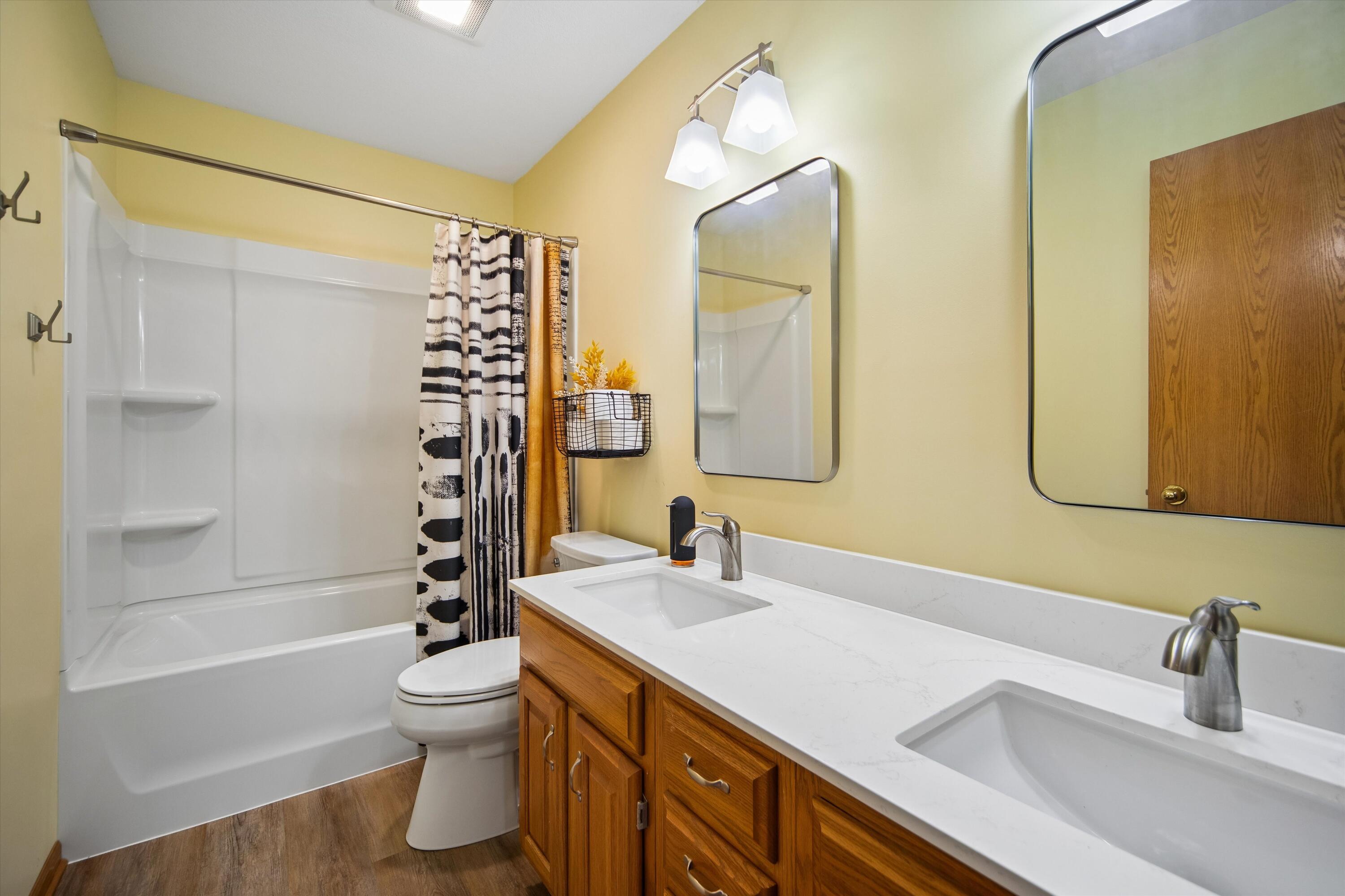 1405 Ne Trilein Drive Property Photo 26