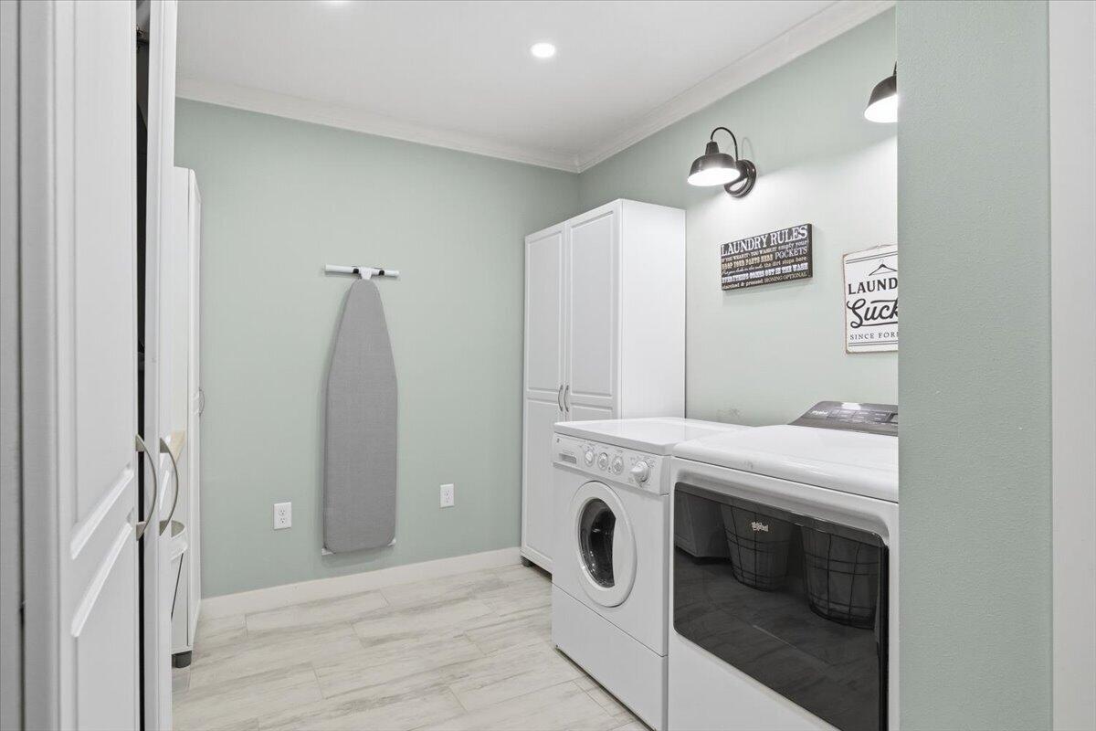 16032 Pleasant Valley Road Property Photo 15