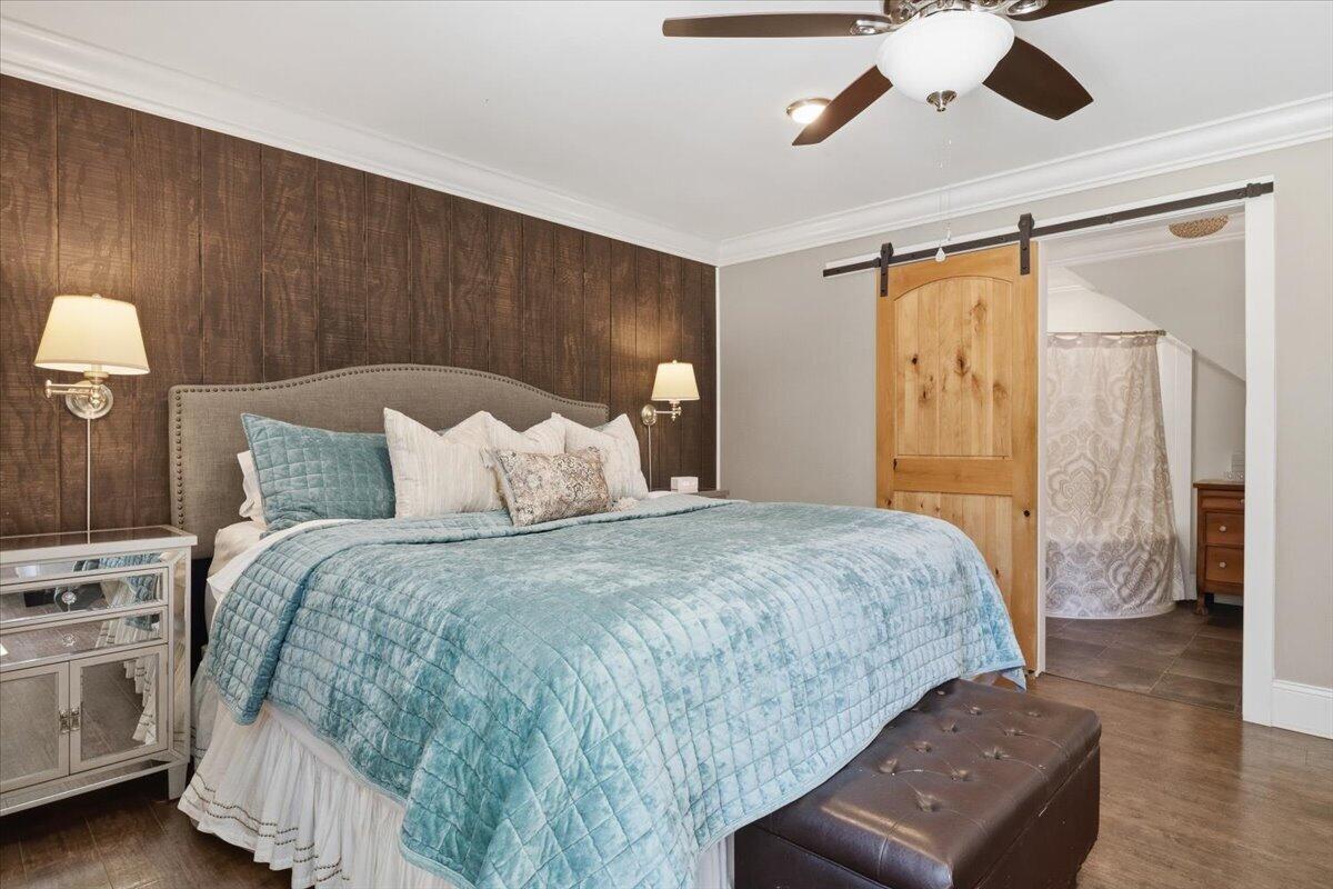 16032 Pleasant Valley Road Property Photo 19