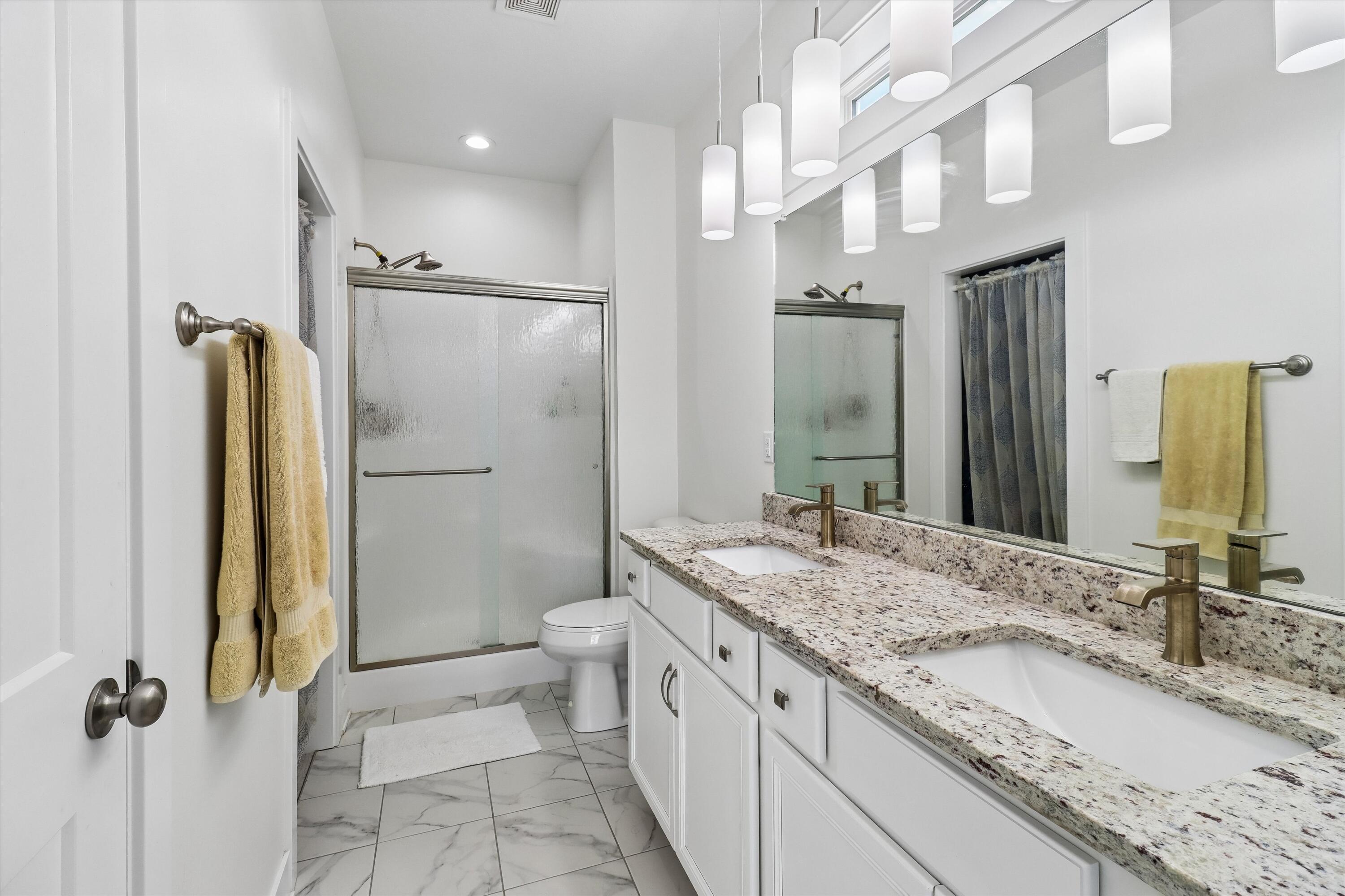 4507 Everest Avenue Property Photo 16
