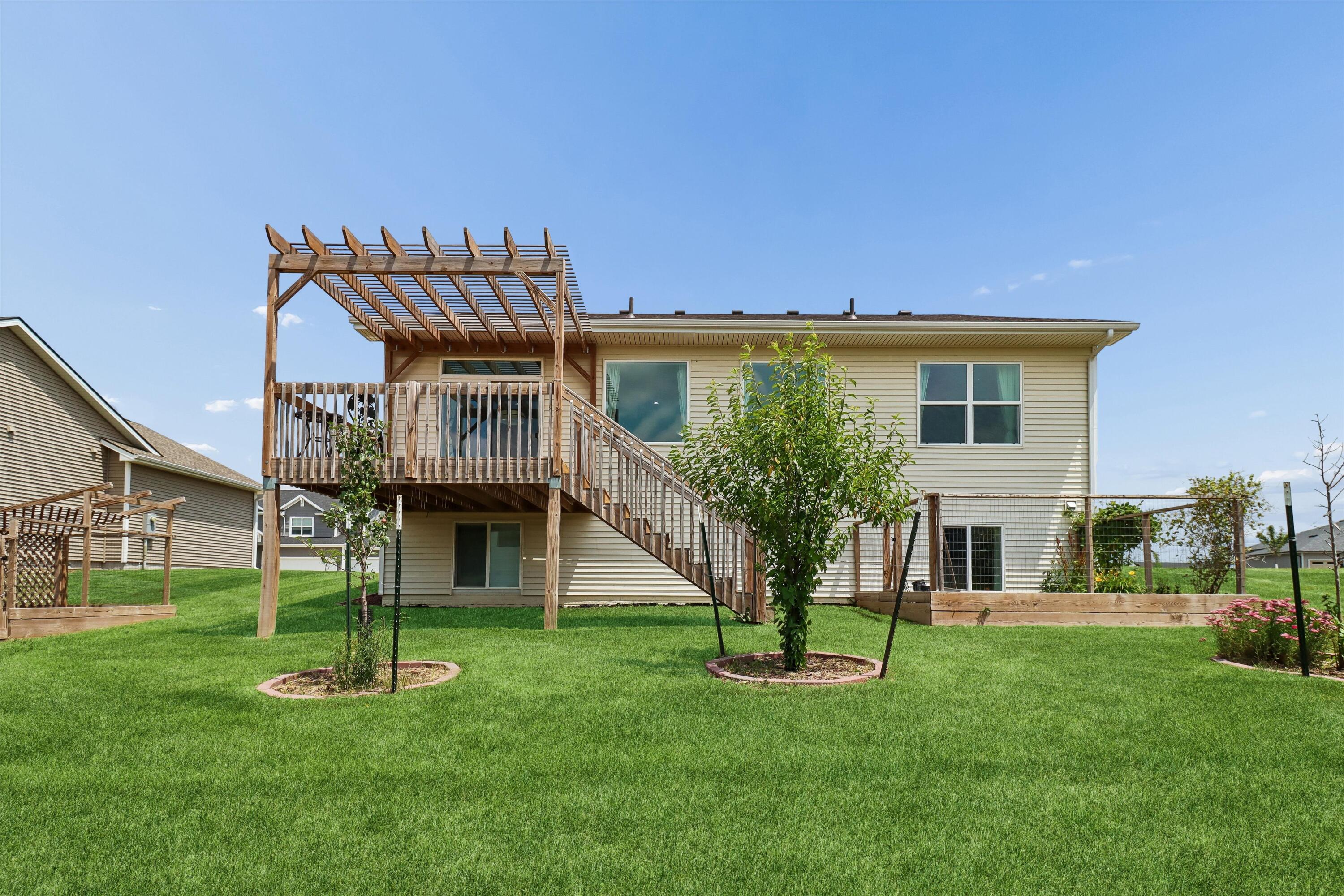 4507 Everest Avenue Property Photo 23