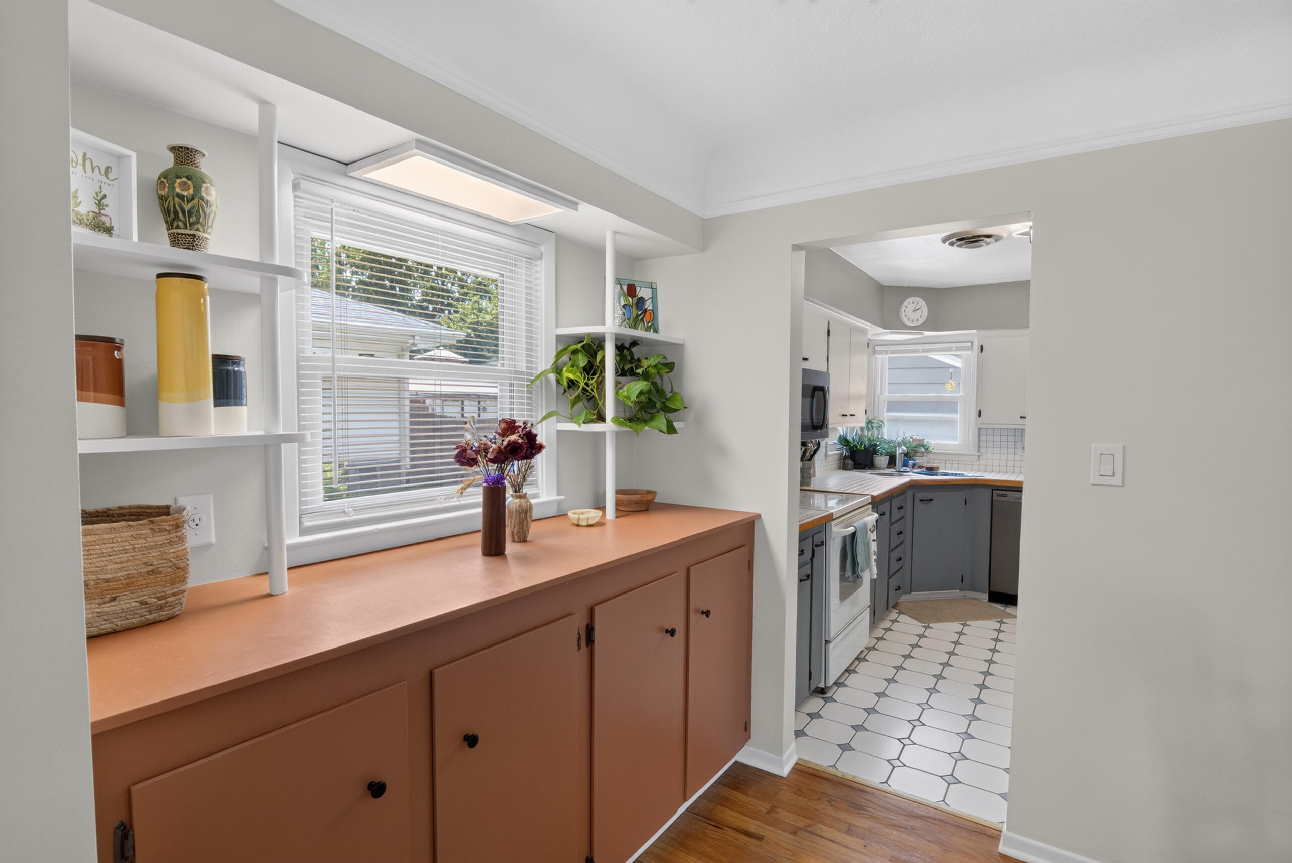 4108 Ardmore Road Property Photo 8