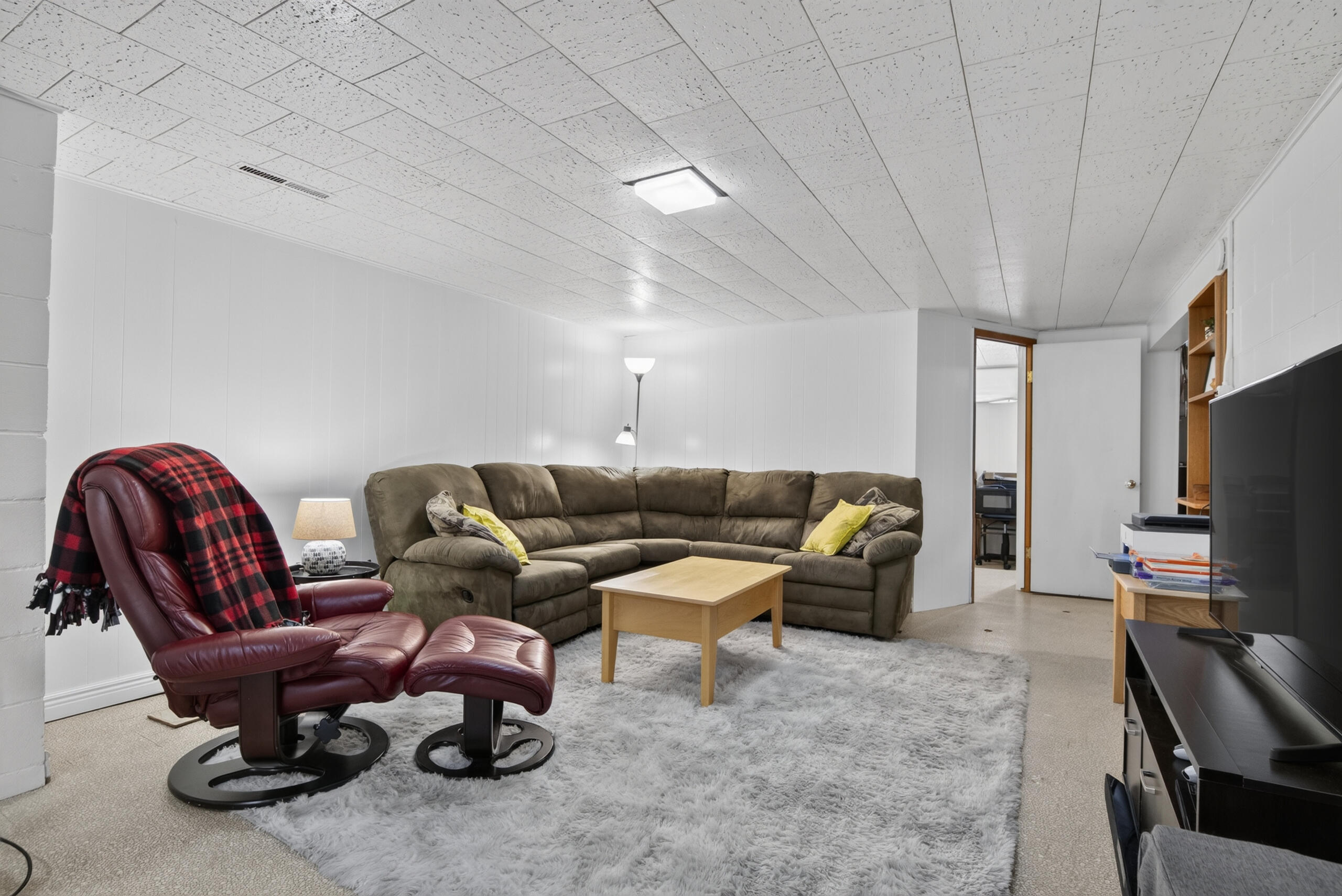 4108 Ardmore Road Property Photo 17