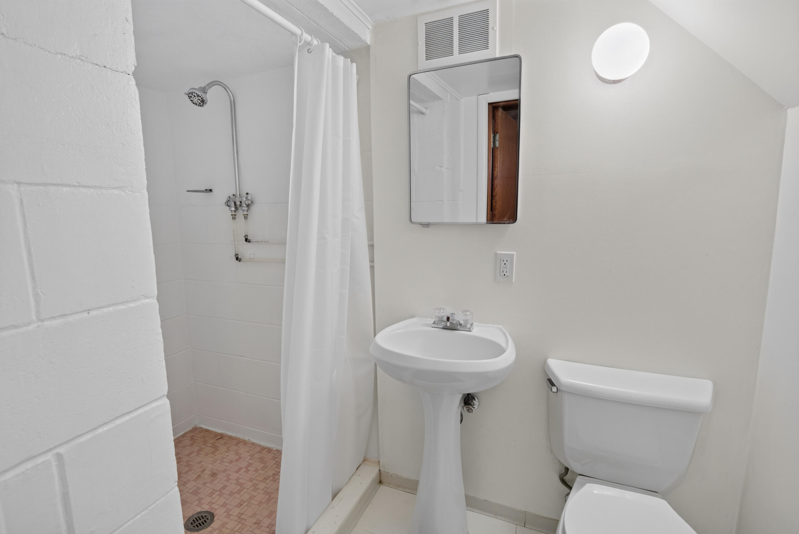 4108 Ardmore Road Property Photo 18