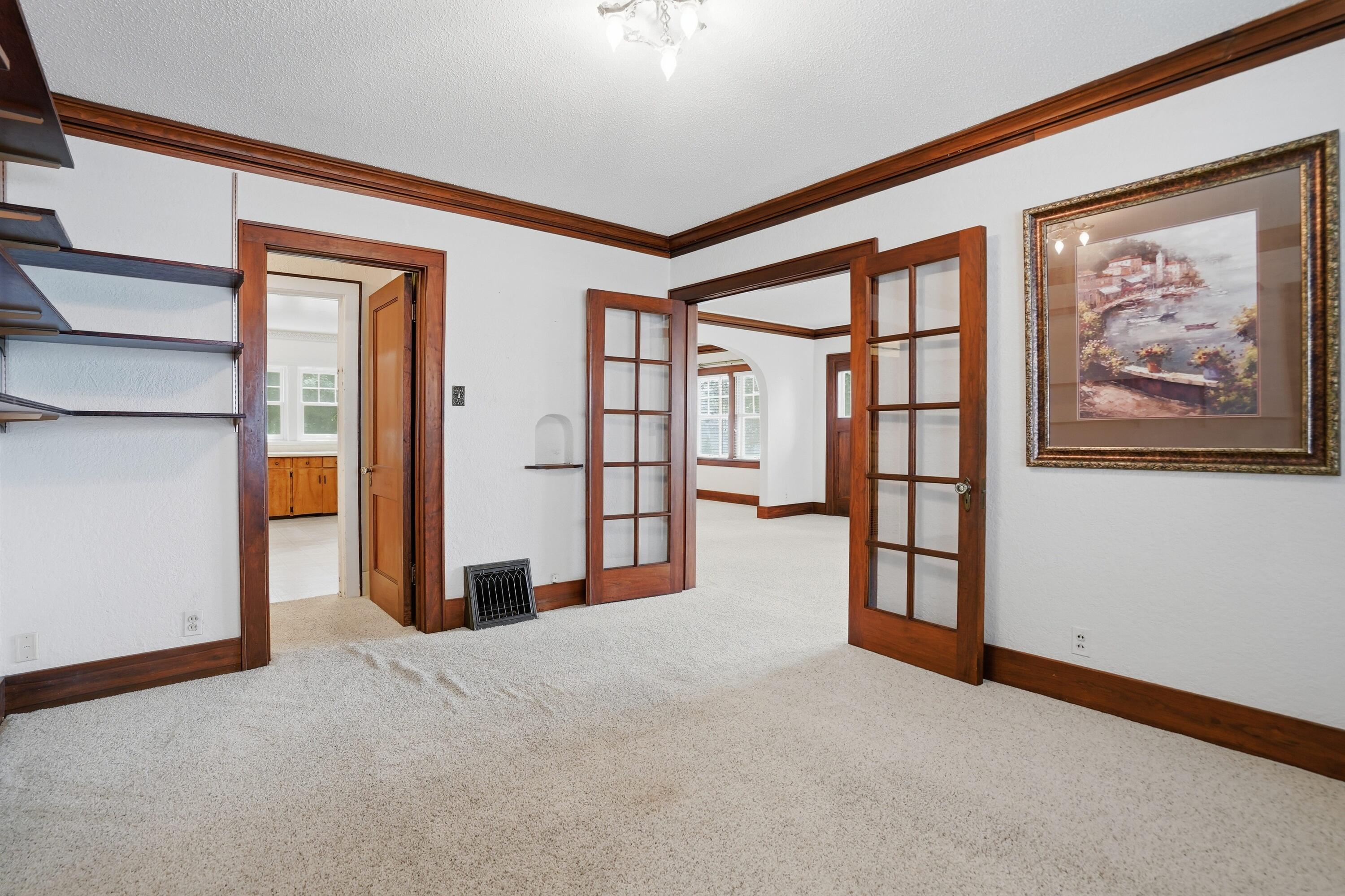 1835 1st Street Property Photo 14