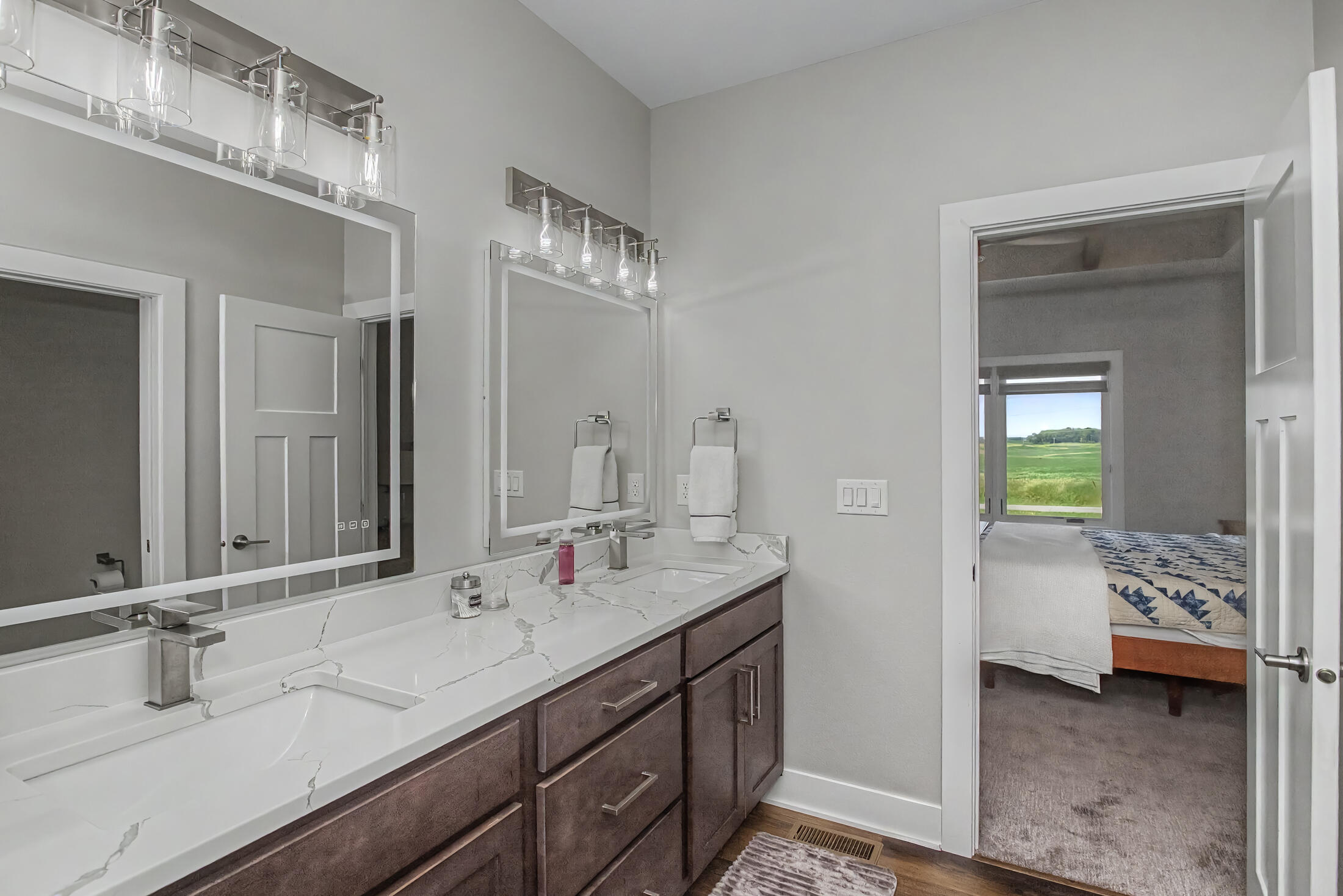 50181 Prairie Point Court Property Photo 17