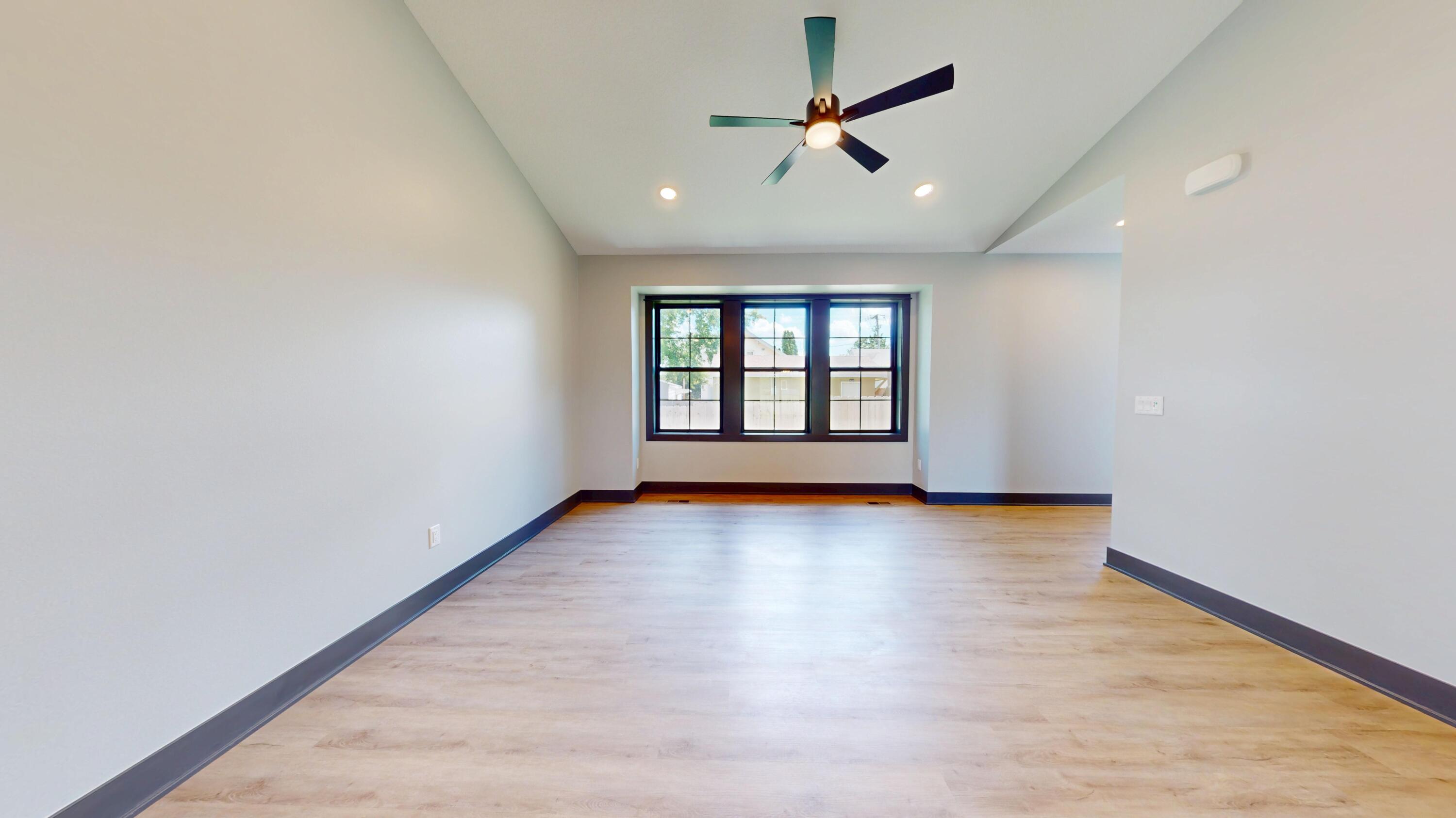 616 Harrison Street Property Photo 4