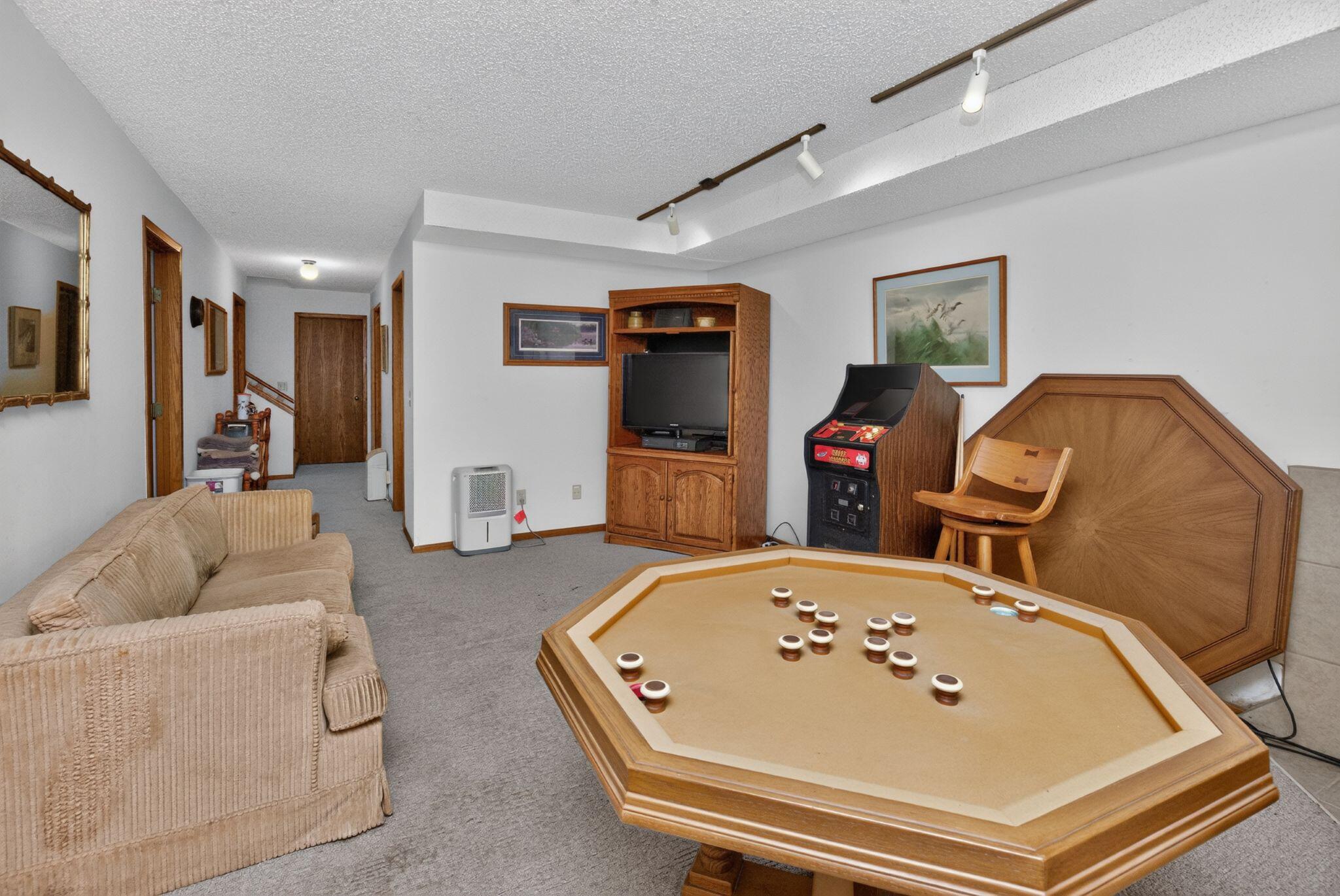 4612 Dover Drive Property Photo 26
