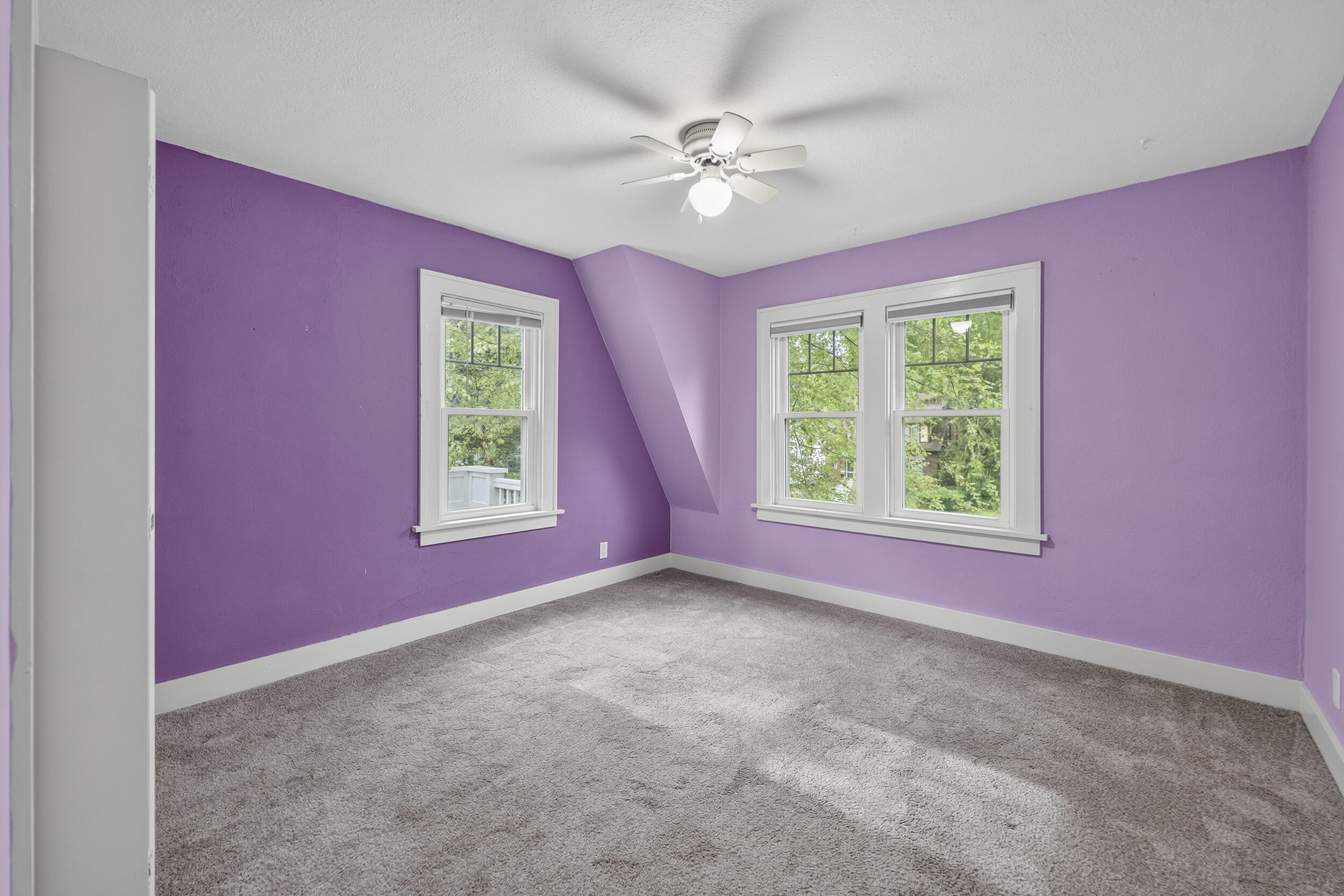 2327 Donald Street Property Photo 21