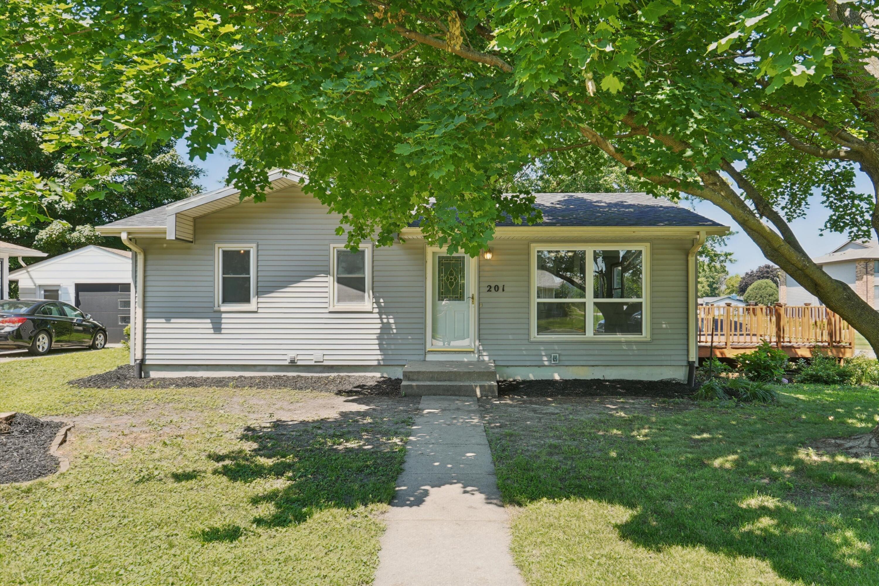 201 Rockwell Avenue Property Photo 1